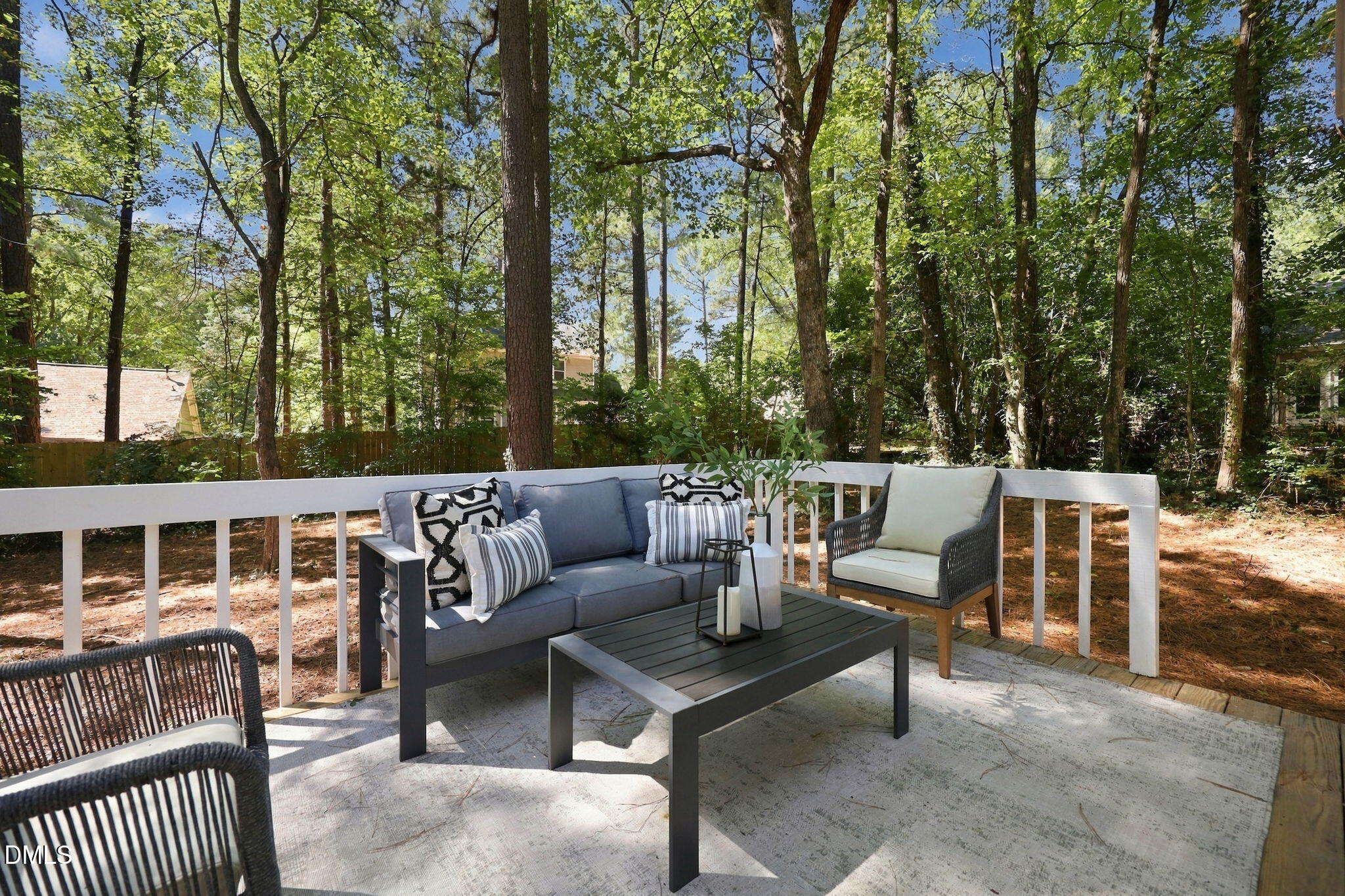 104 Shady Point Court Property Photo 32