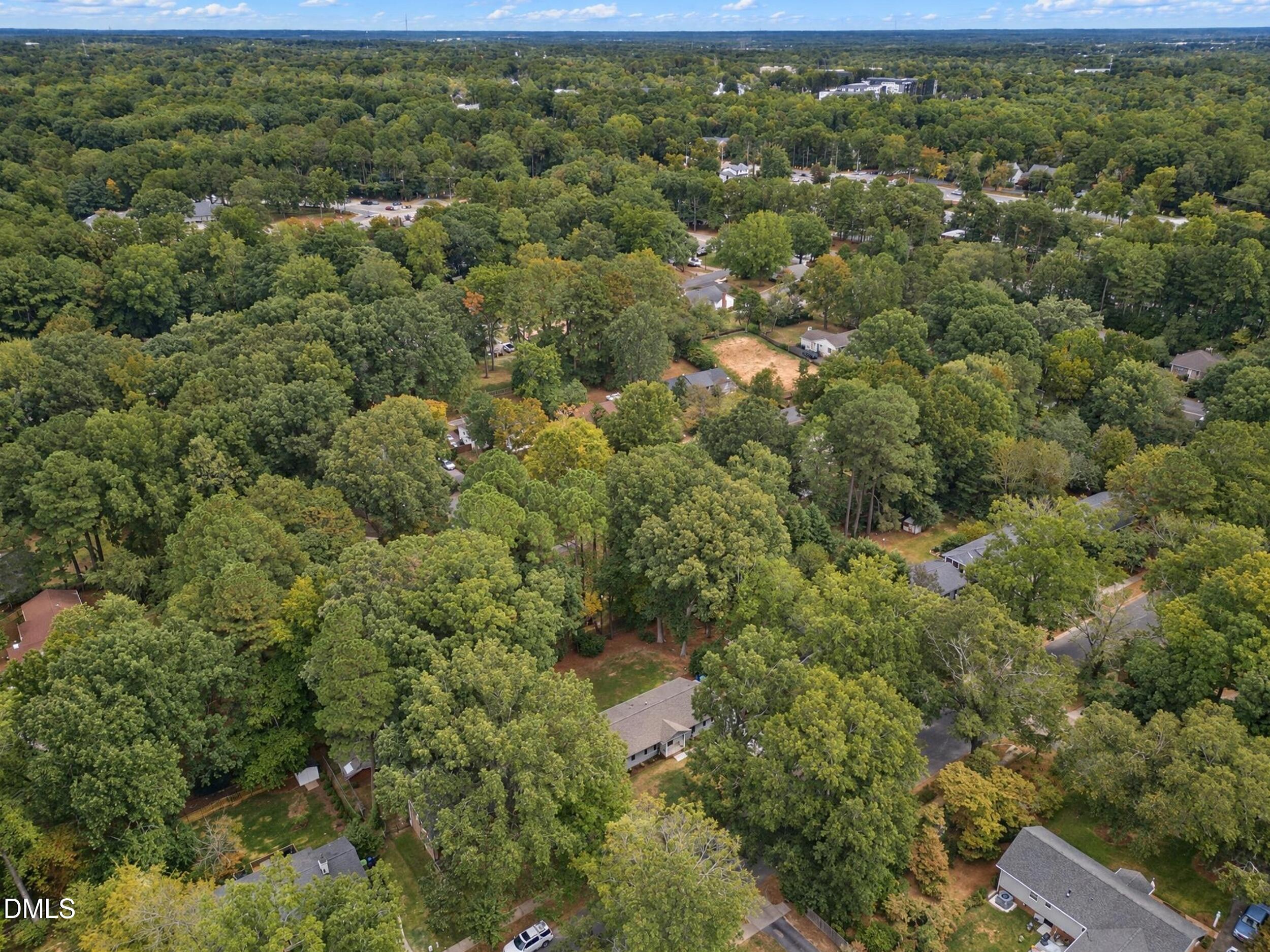 304 Northclift Drive Property Photo 13