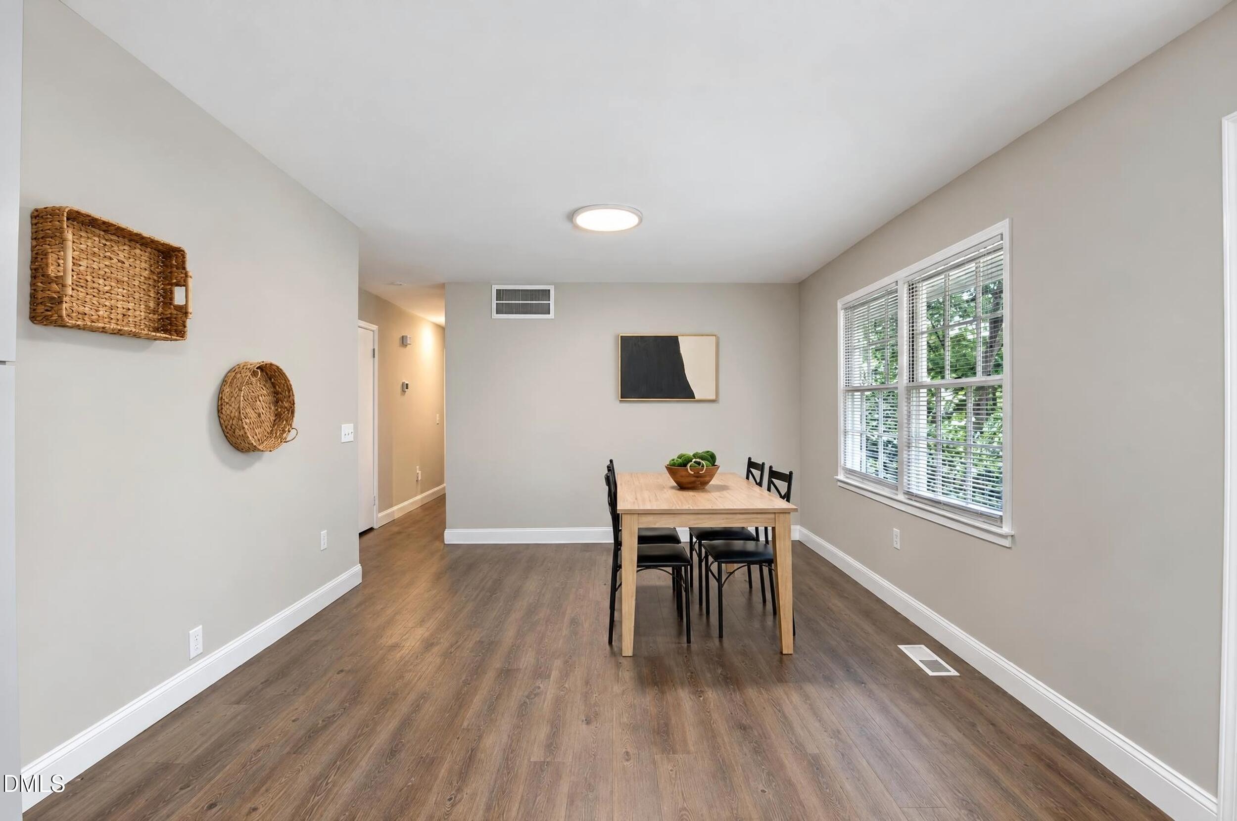 304 Northclift Drive Property Photo 17