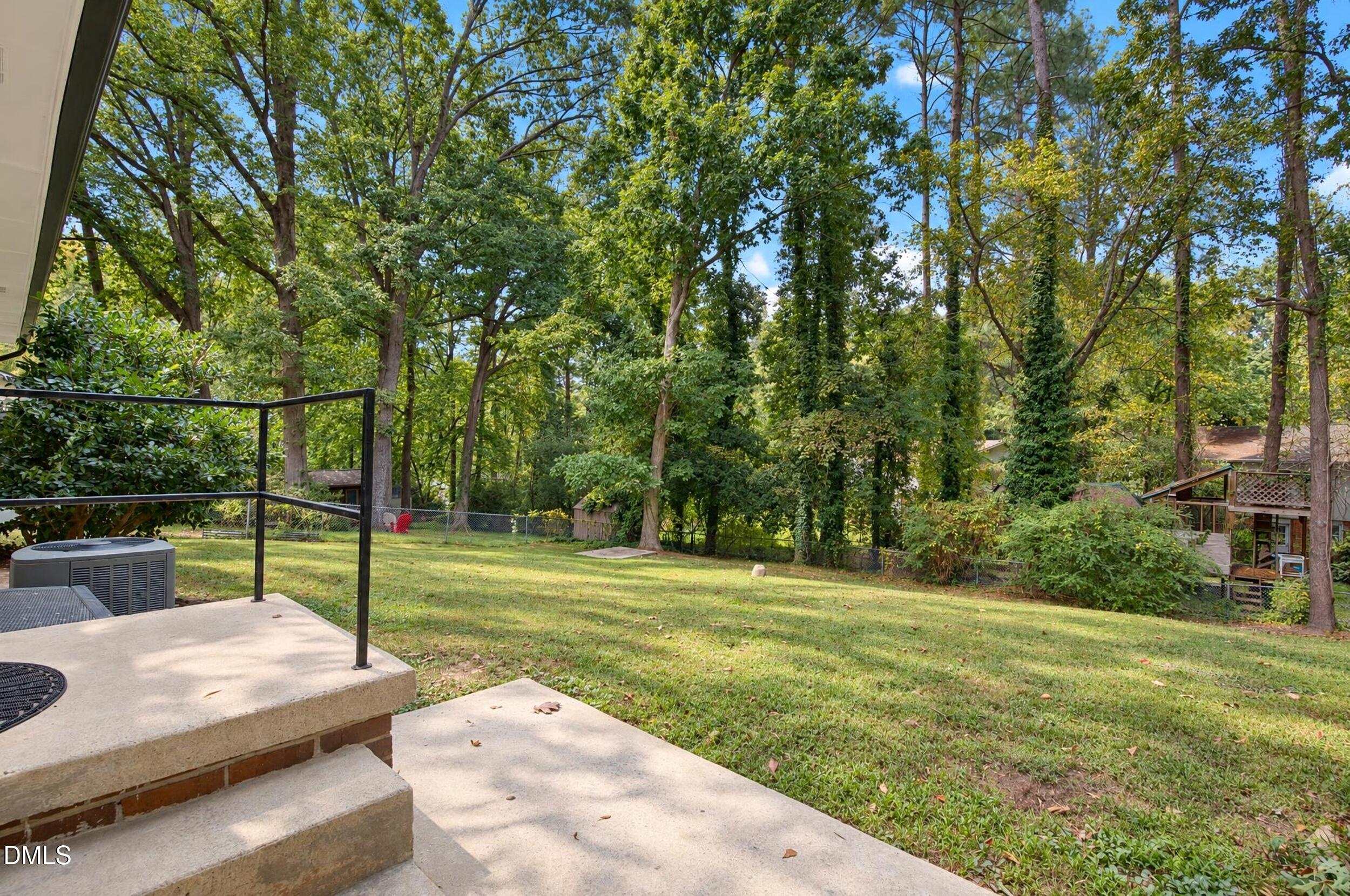 304 Northclift Drive Property Photo 24