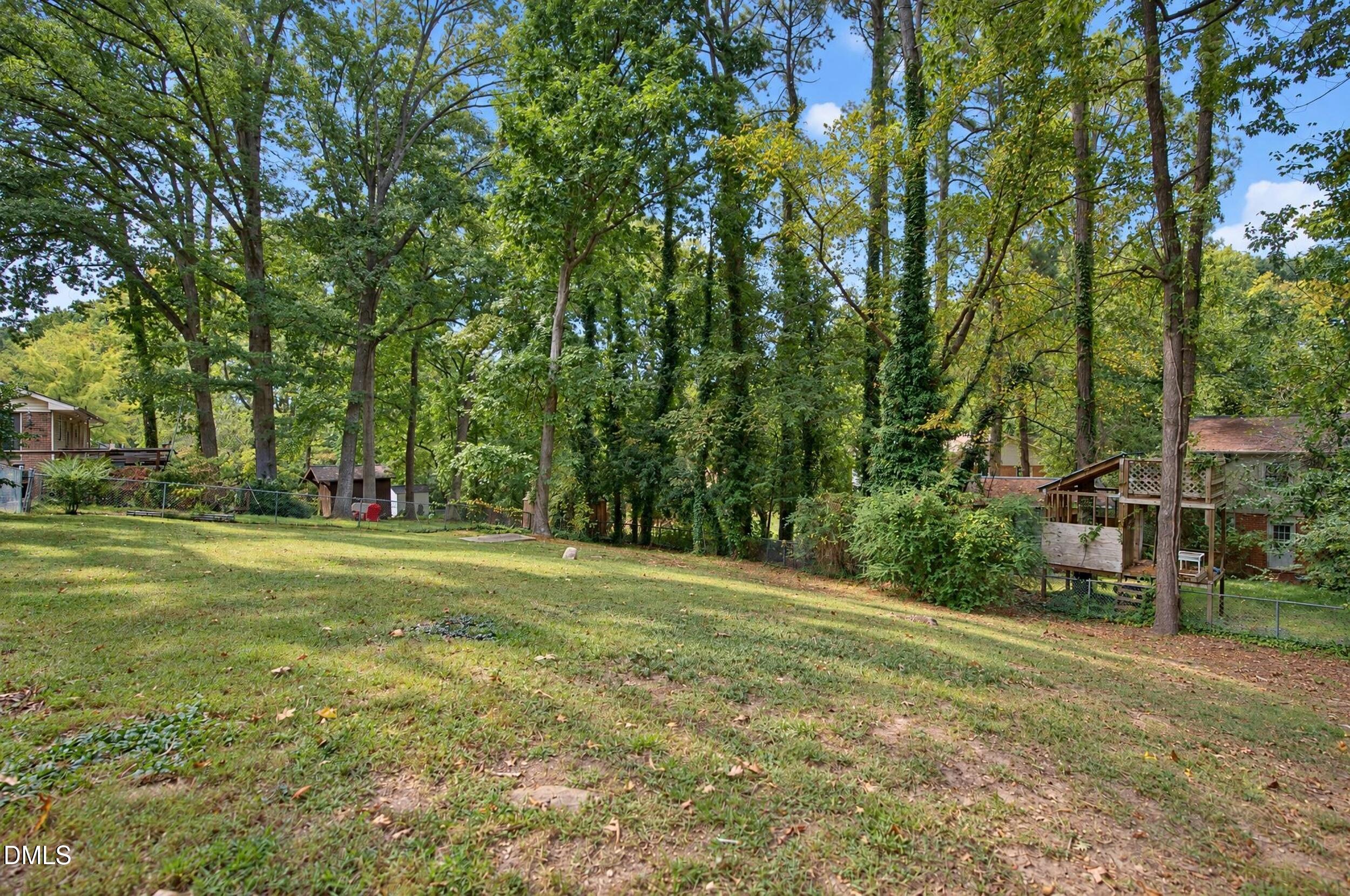 304 Northclift Drive Property Photo 25