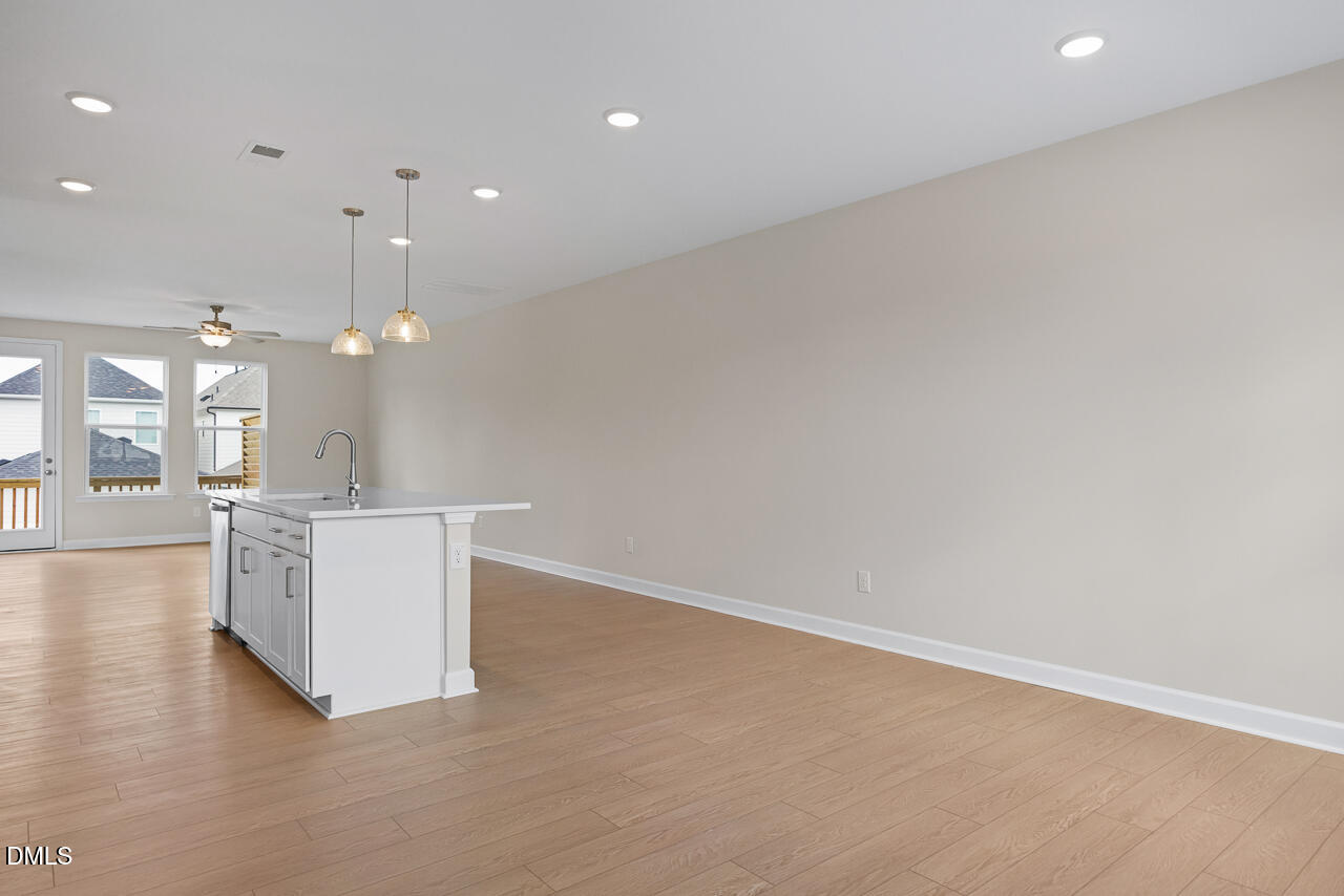 411 Bahia Drive Property Photo 13