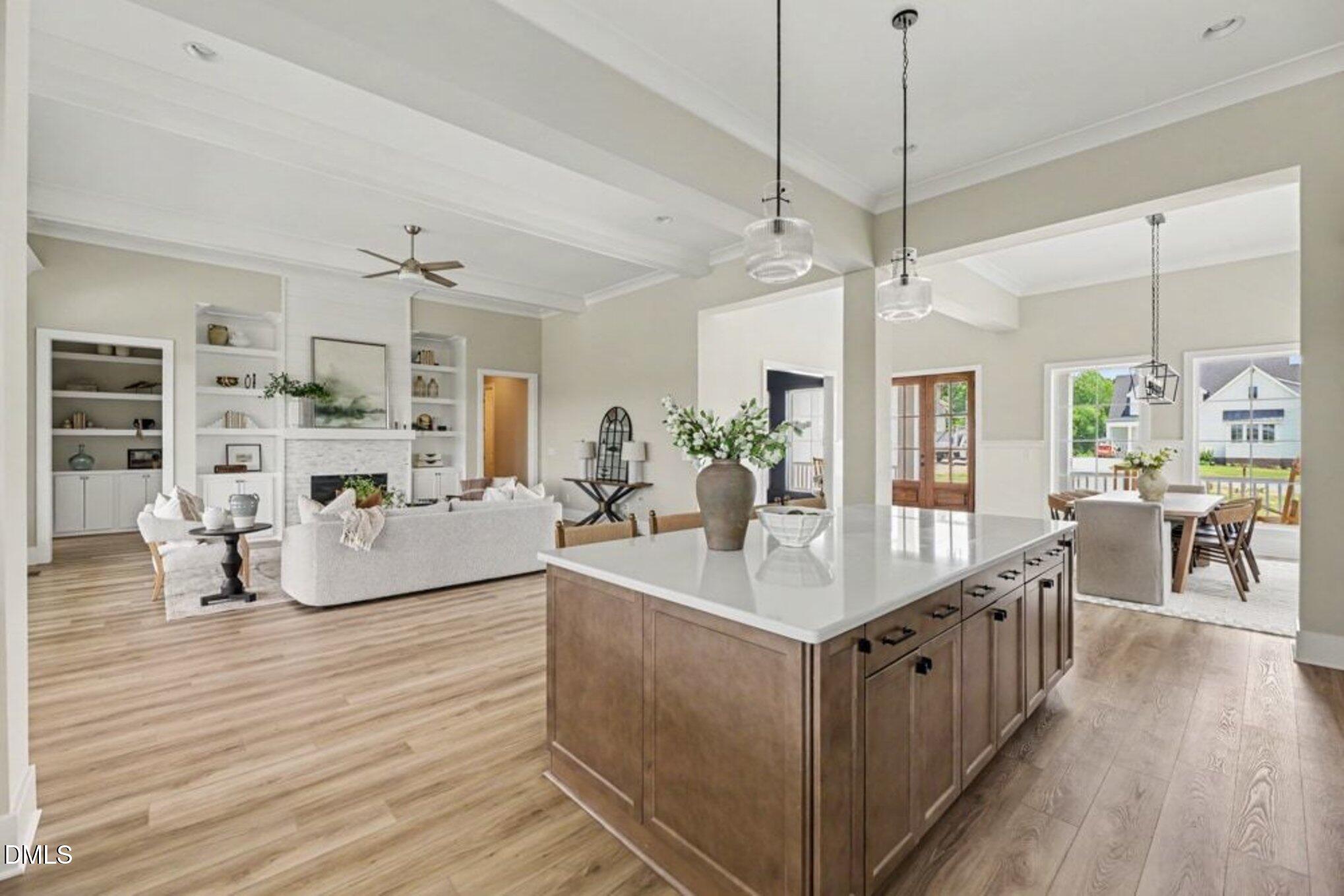 1060 Azalea Garden Circle Property Photo 8