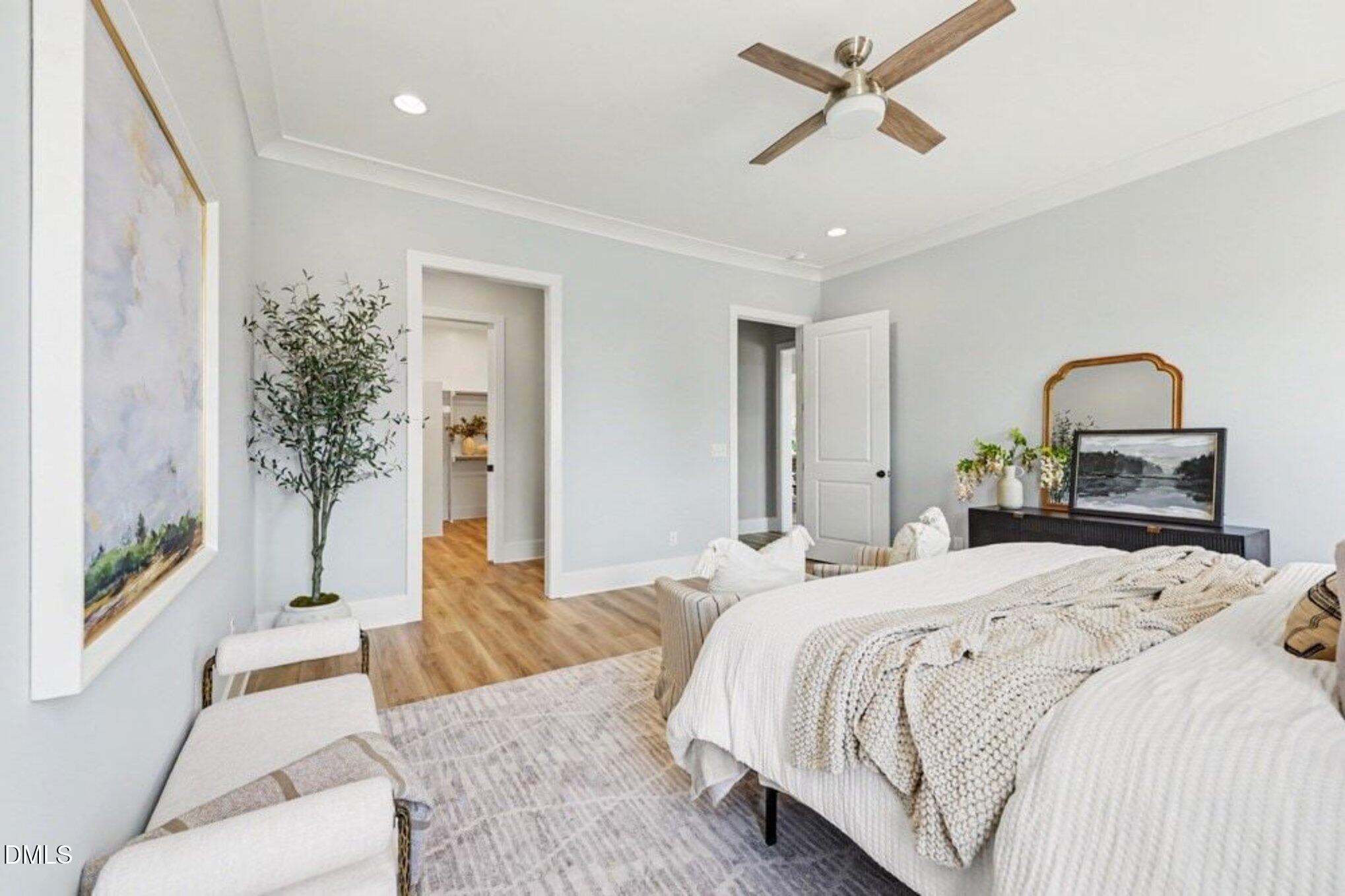 1060 Azalea Garden Circle Property Photo 14