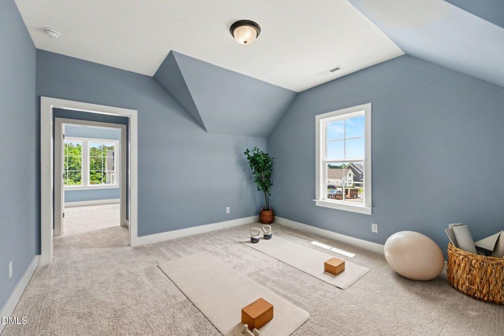 1060 Azalea Garden Circle Property Photo 17