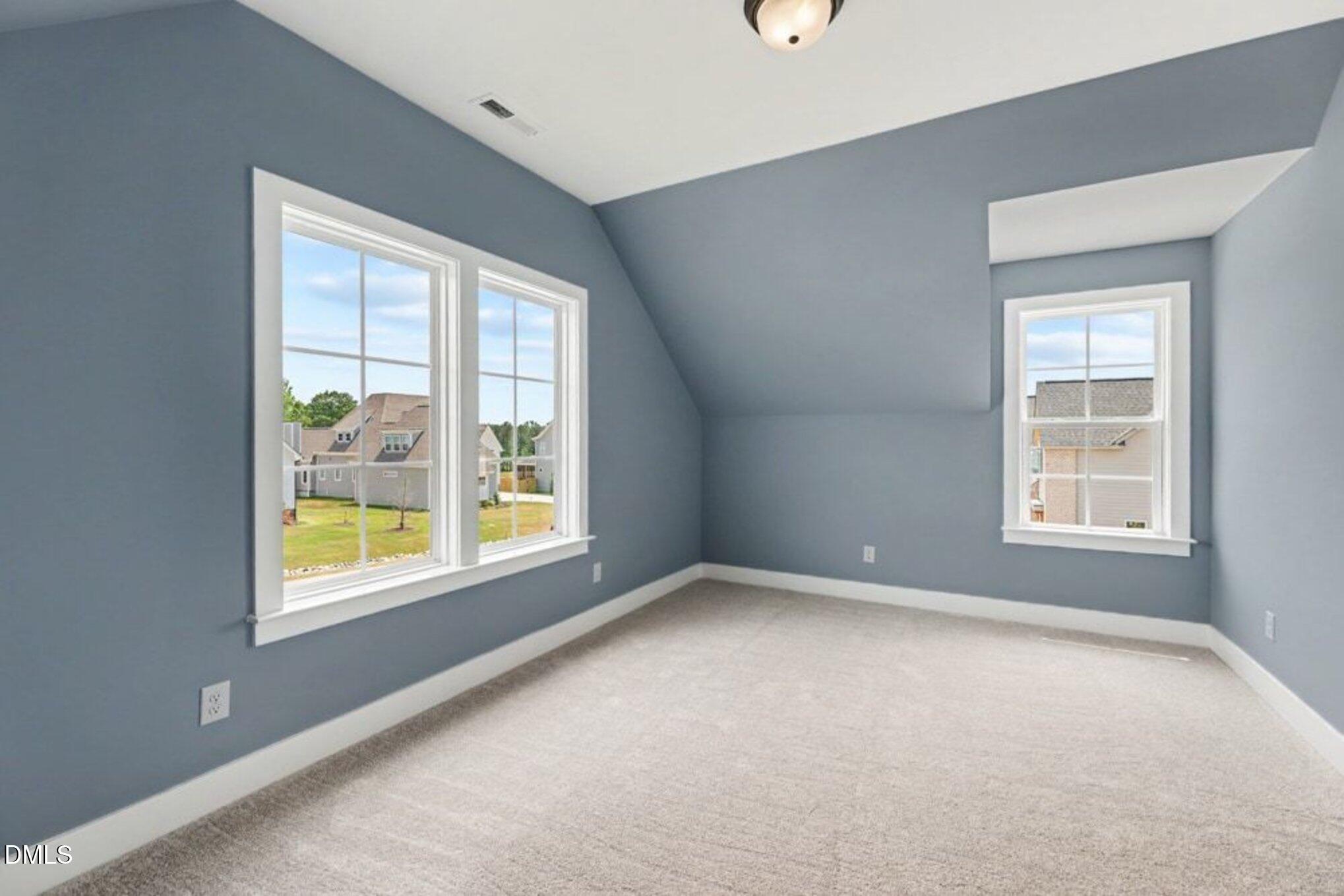 1060 Azalea Garden Circle Property Photo 18