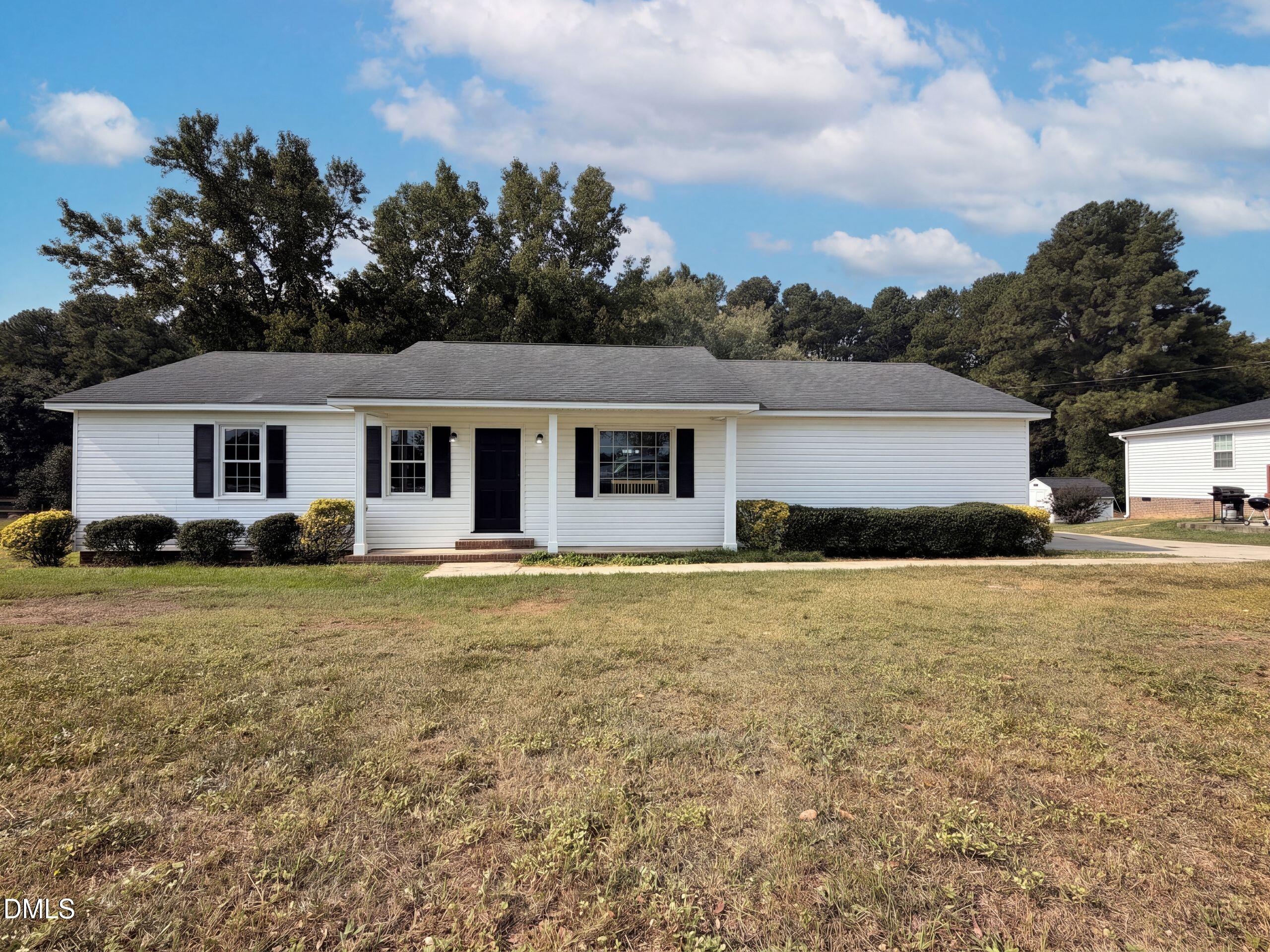 2615 Baileys Xrds Road Property Photo 1