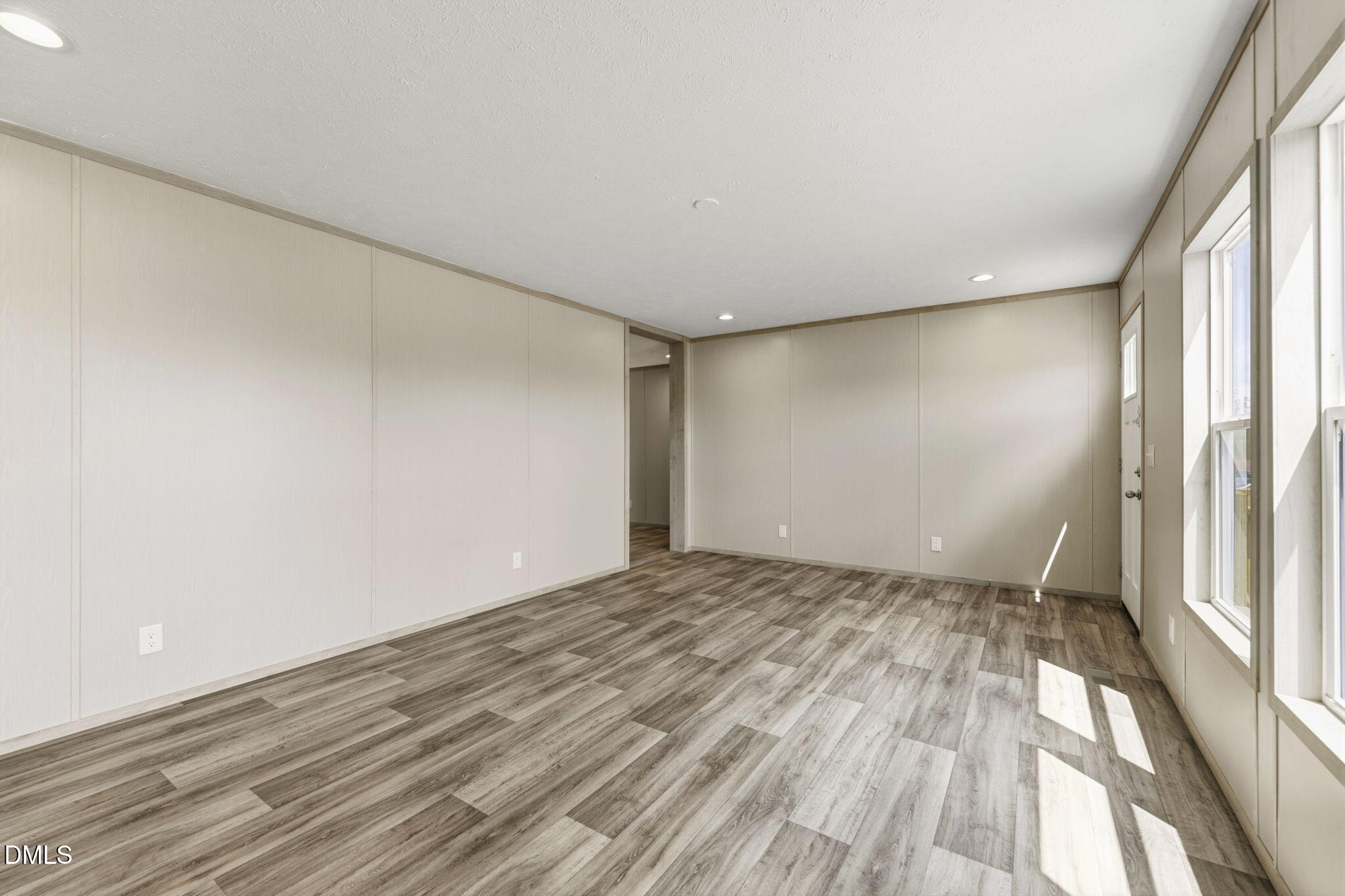 865 Windblow Road Property Photo 8