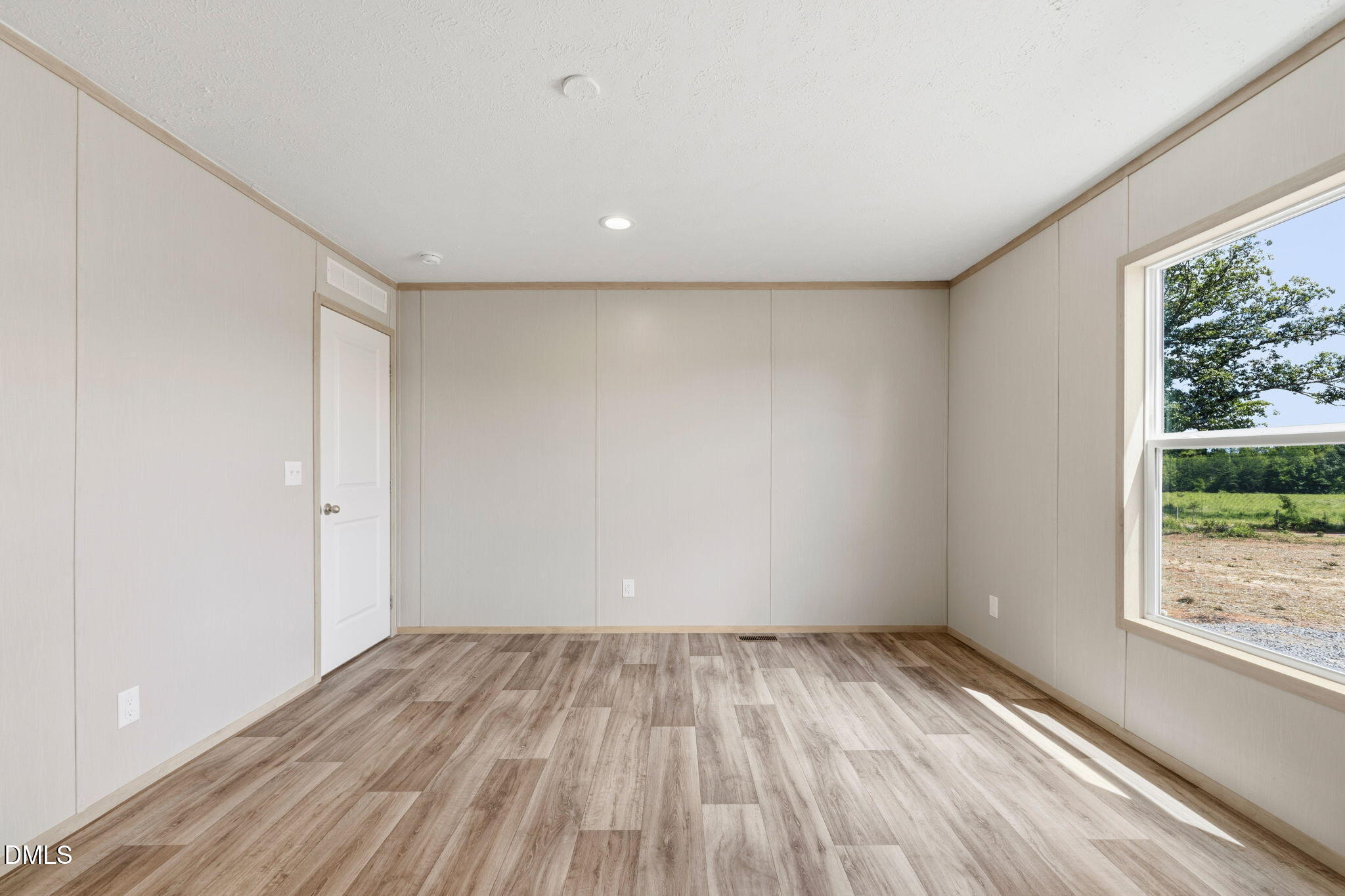 865 Windblow Road Property Photo 11