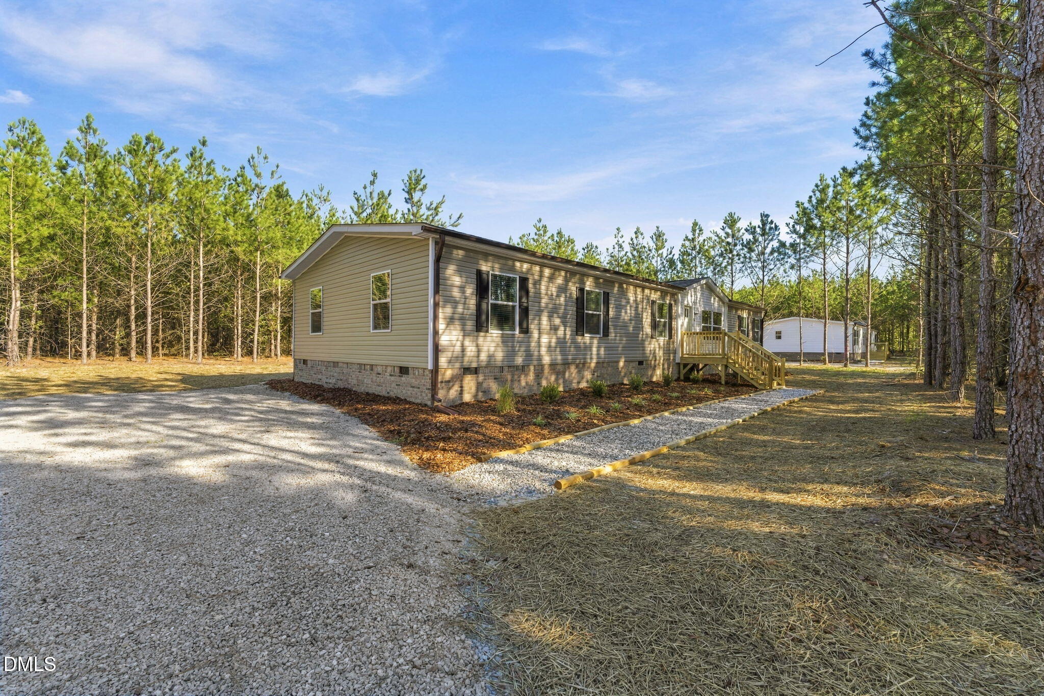 875 Windblow Road Property Photo 2