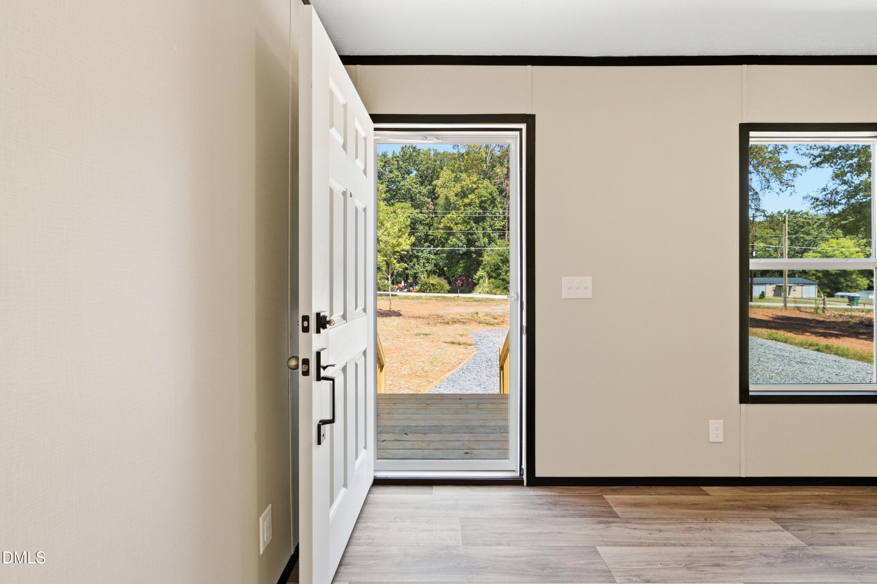 875 Windblow Road Property Photo 4