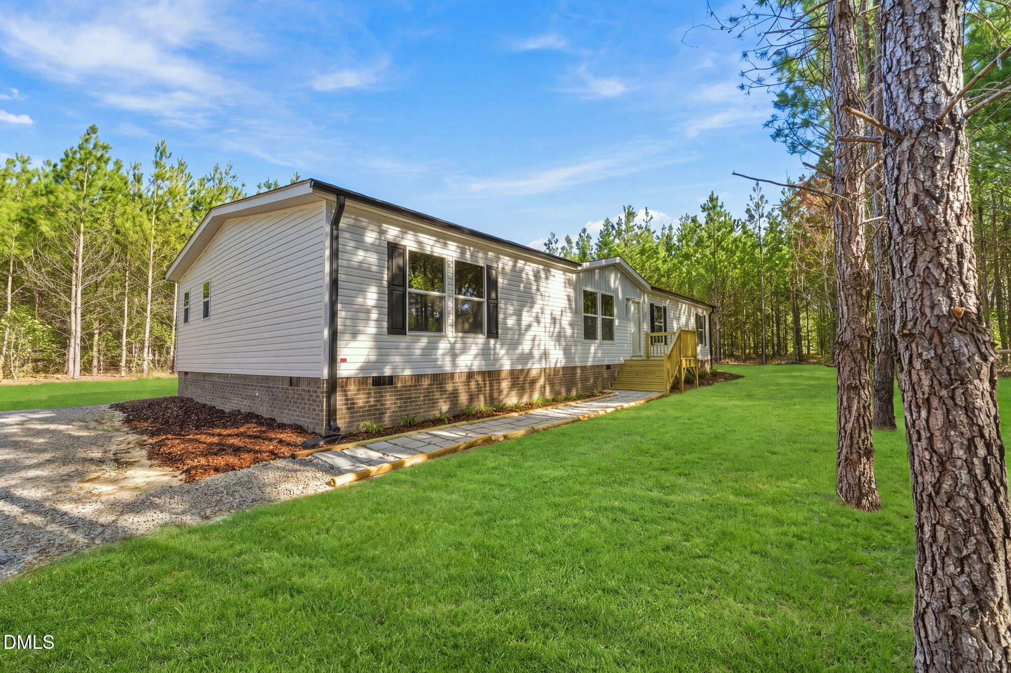 875 Windblow Road Property Photo 12
