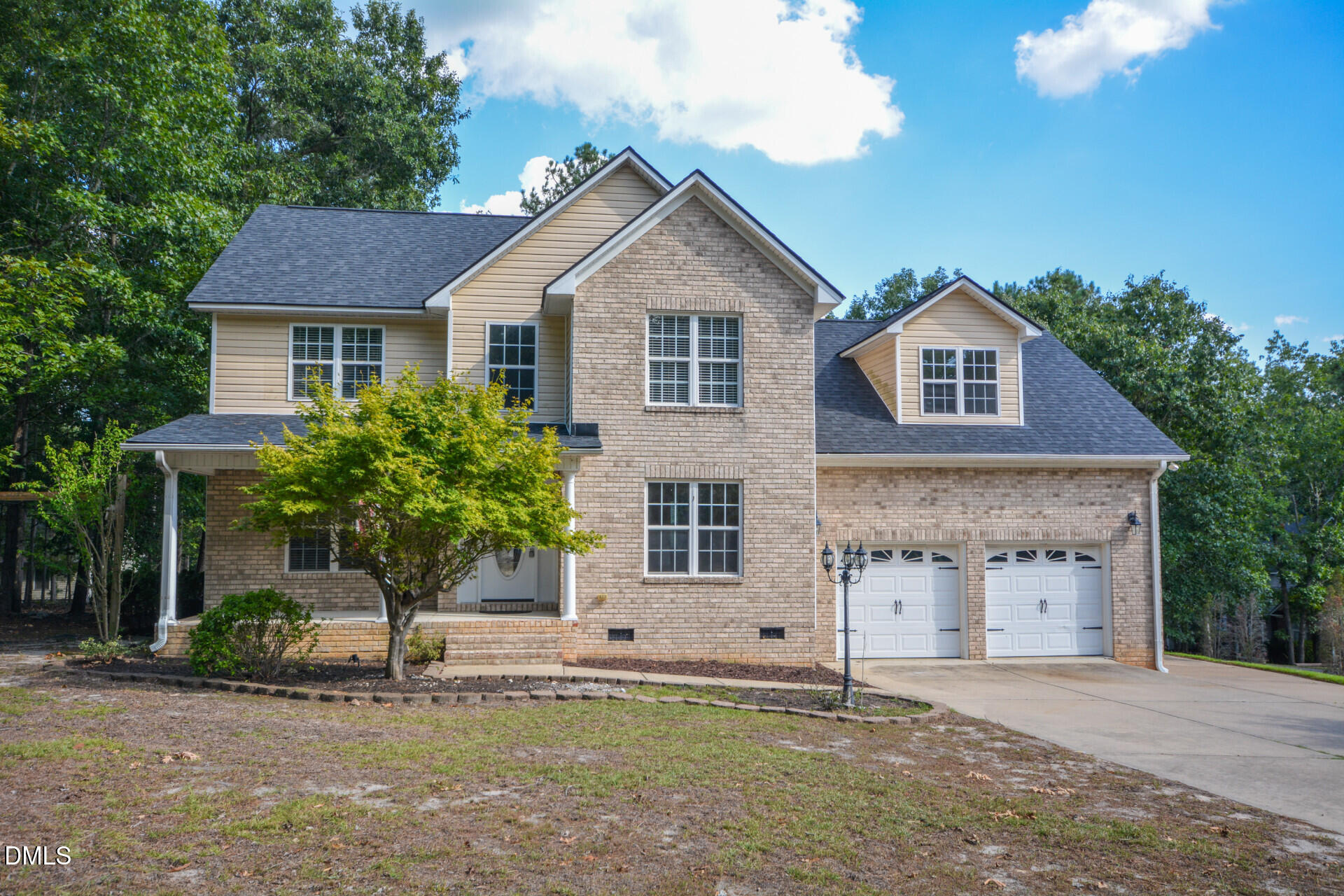114 Carolina Way Property Photo 1
