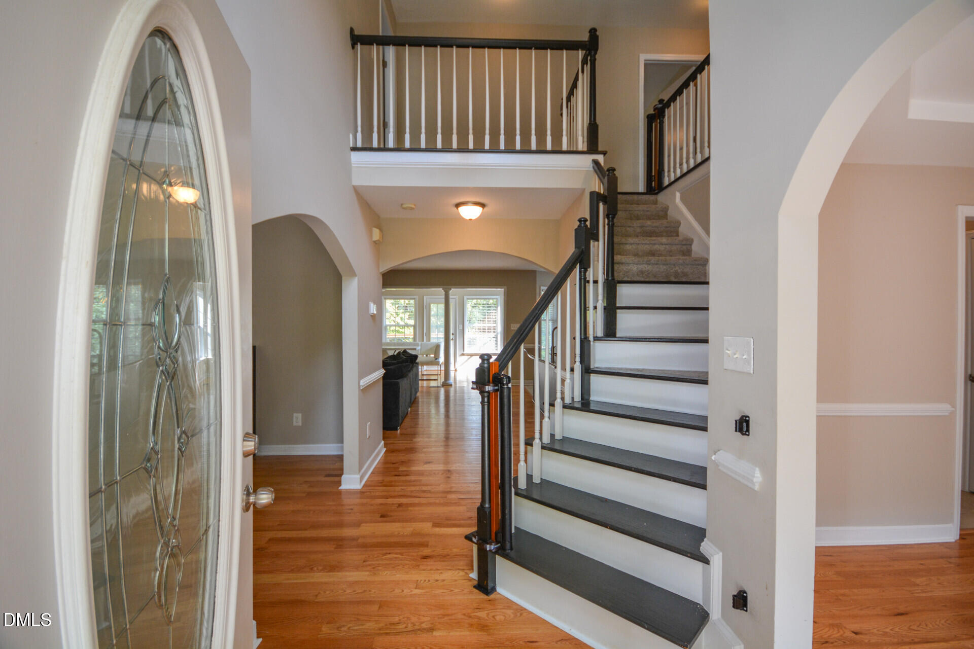 114 Carolina Way Property Photo 4