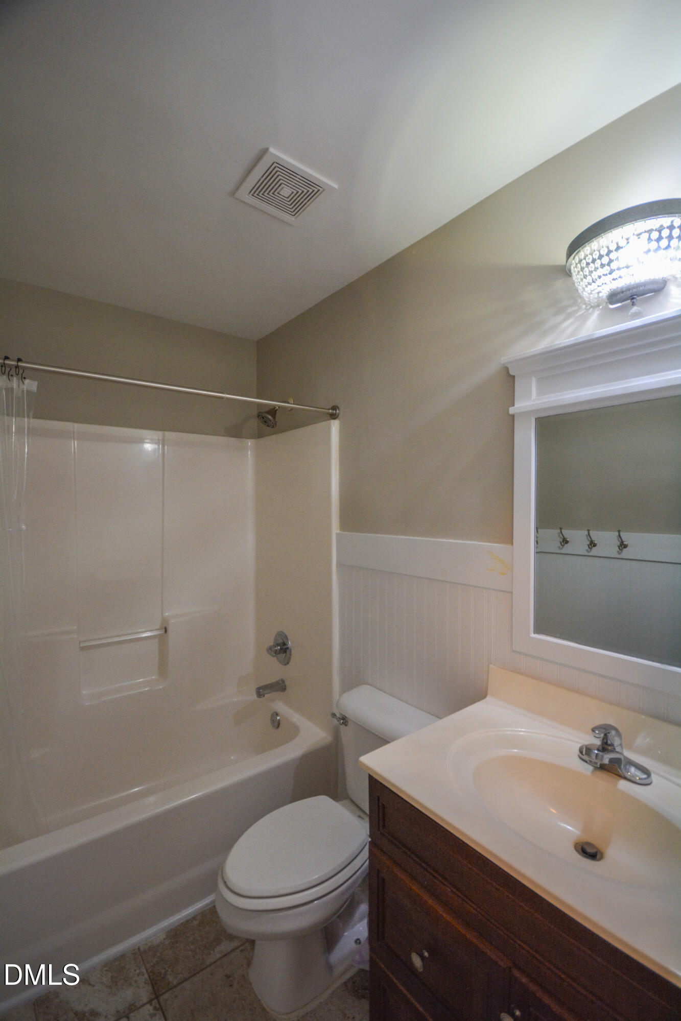 114 Carolina Way Property Photo 30
