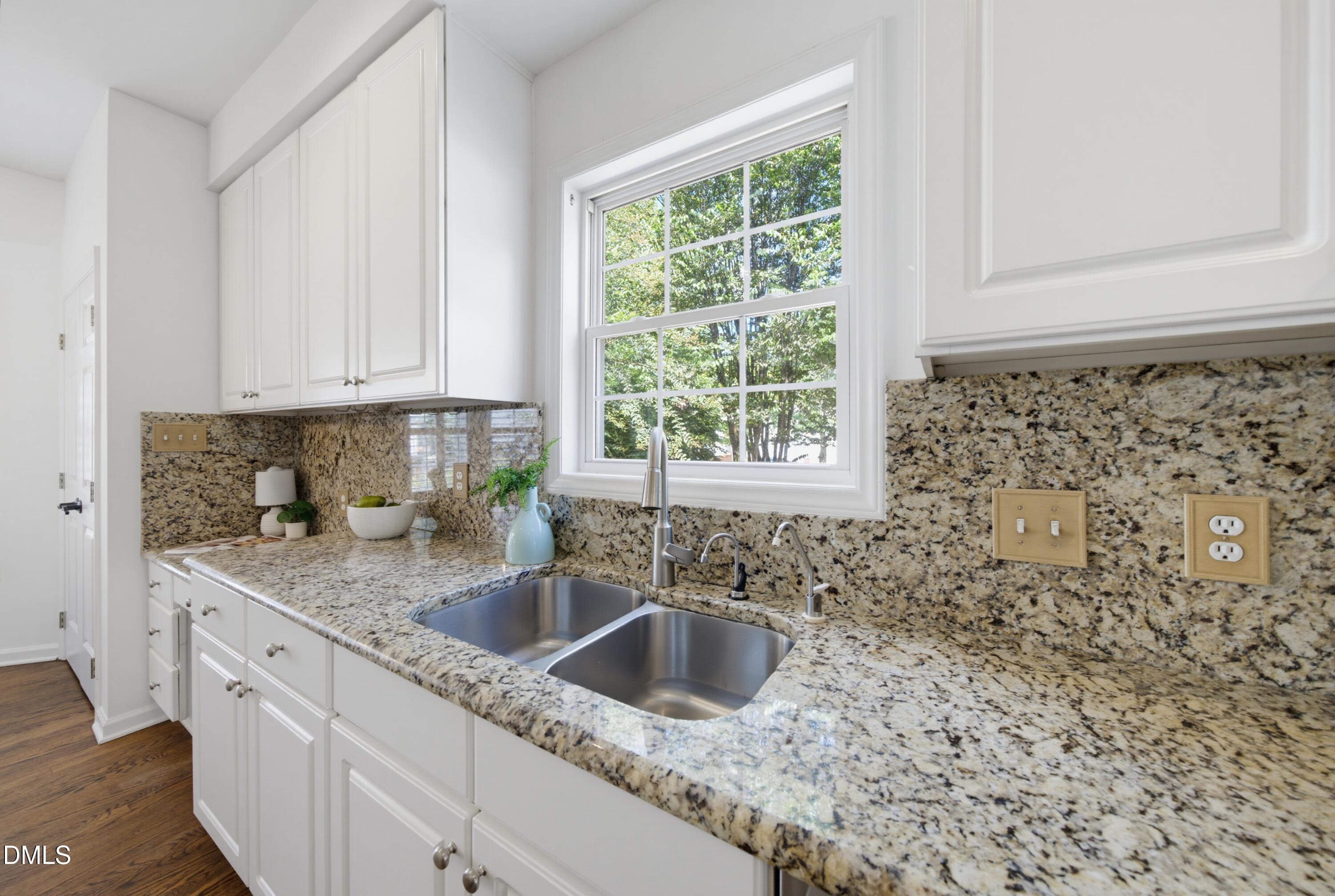 100 Bridlebit Court Property Photo 8