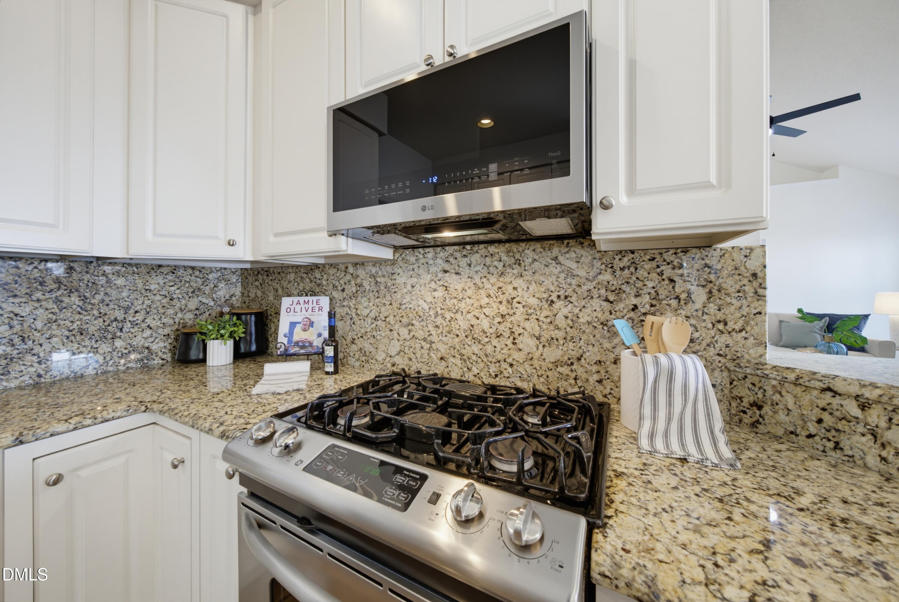 100 Bridlebit Court Property Photo 9