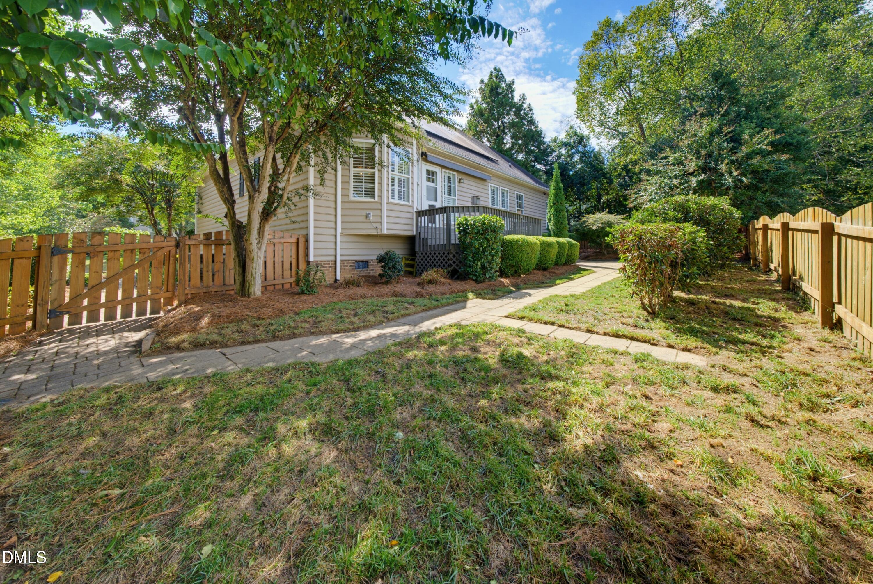 100 Bridlebit Court Property Photo 43