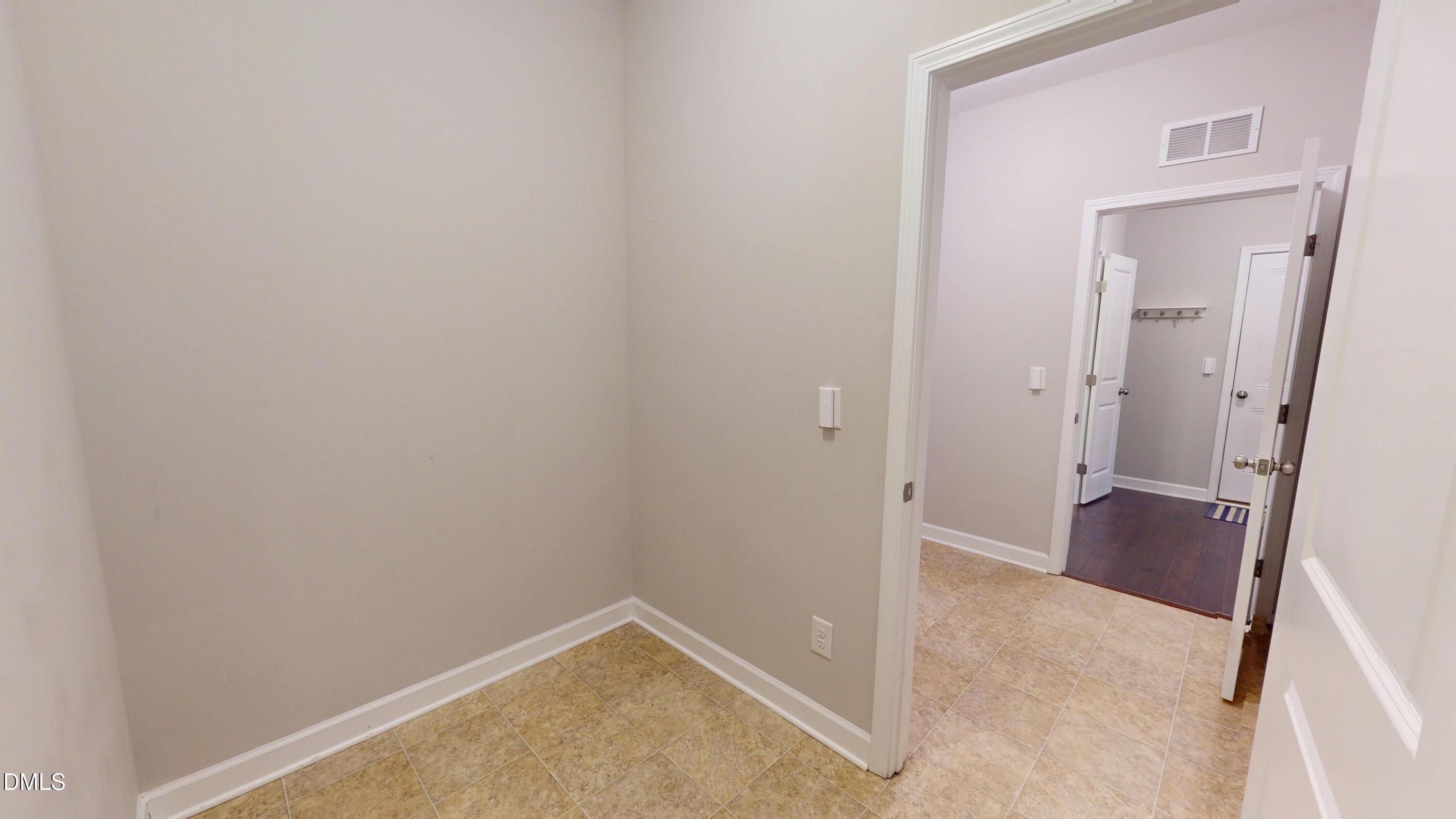 1200 Kinleywood Court Property Photo 38
