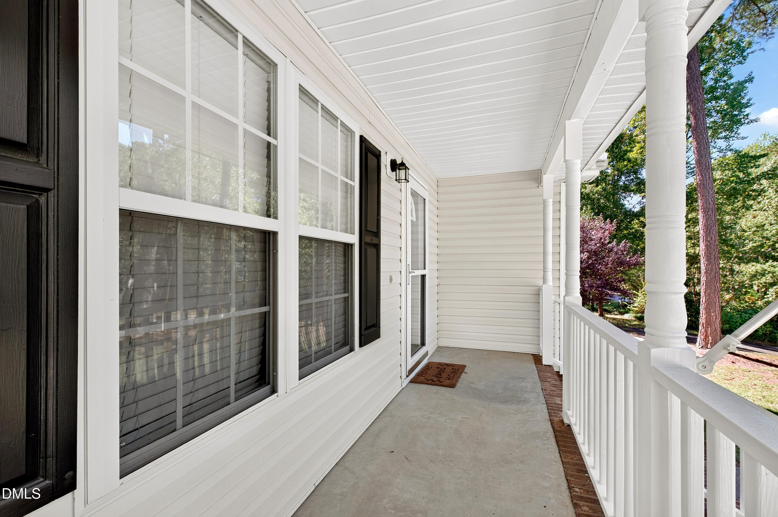 25 Beaver Ridge Drive Property Photo 3