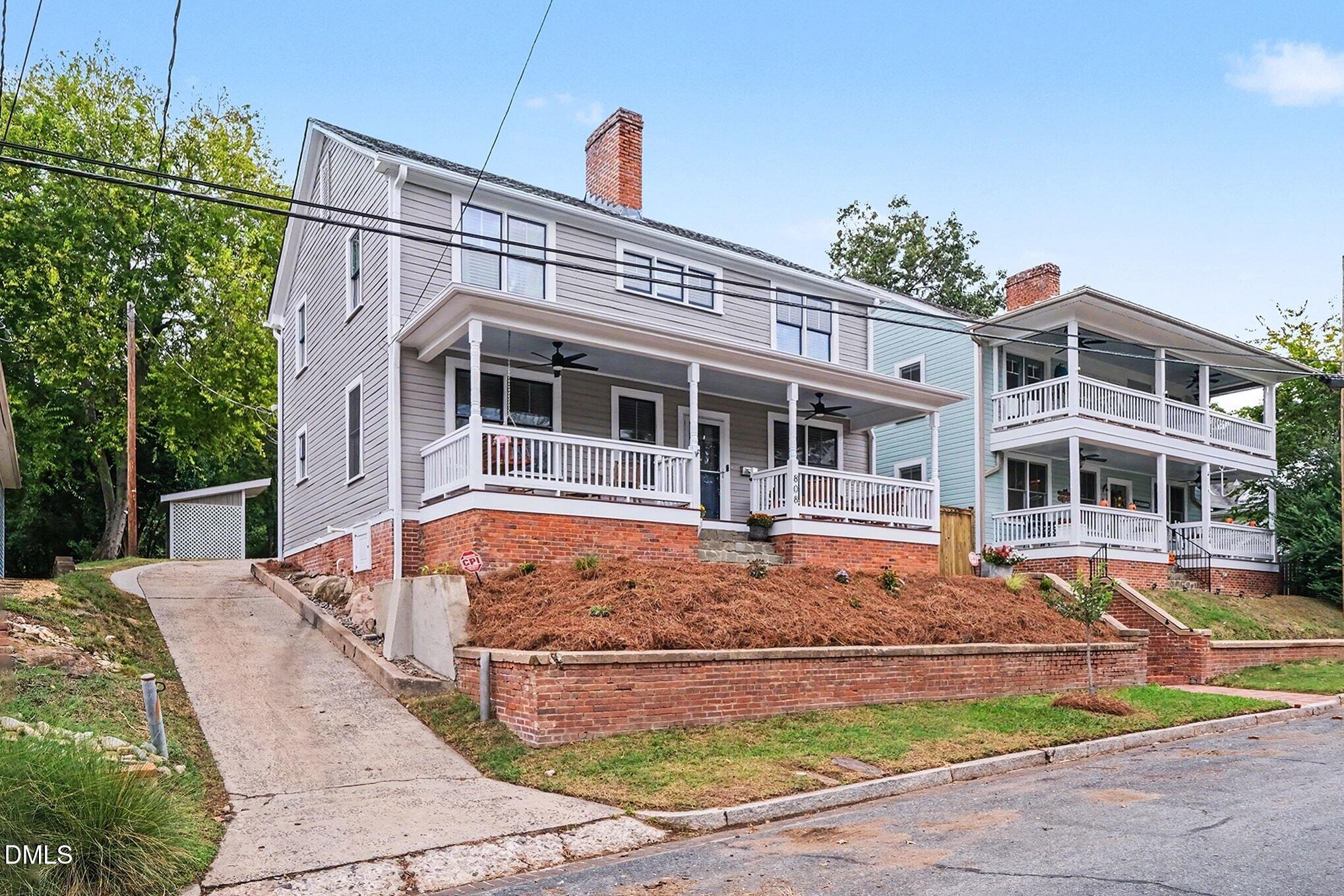 808 Yancey Street Property Photo 1