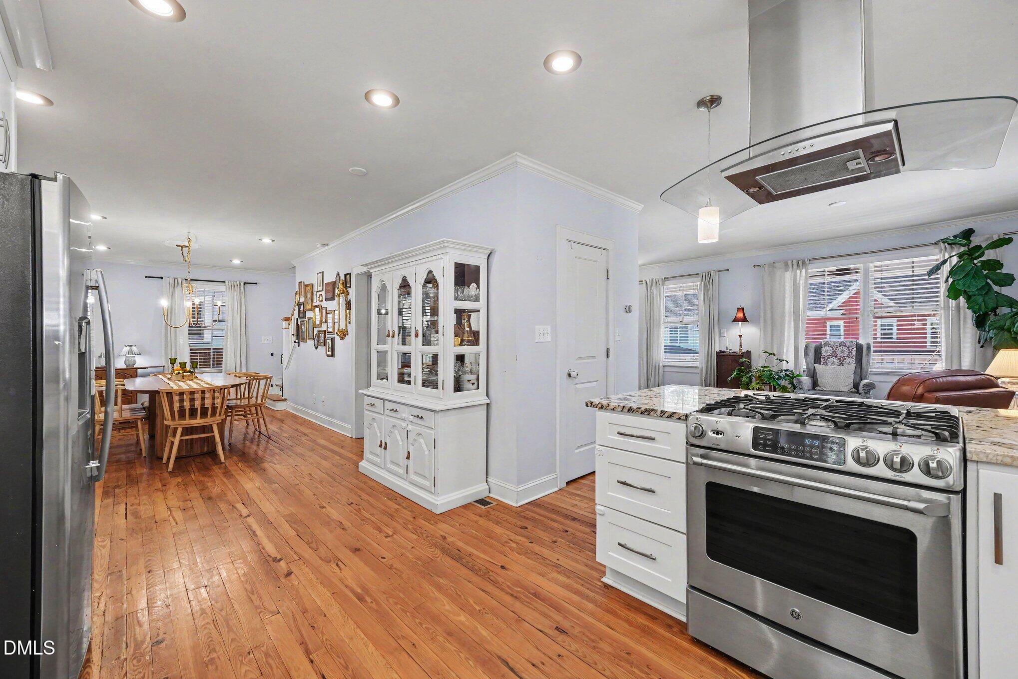 808 Yancey Street Property Photo 10
