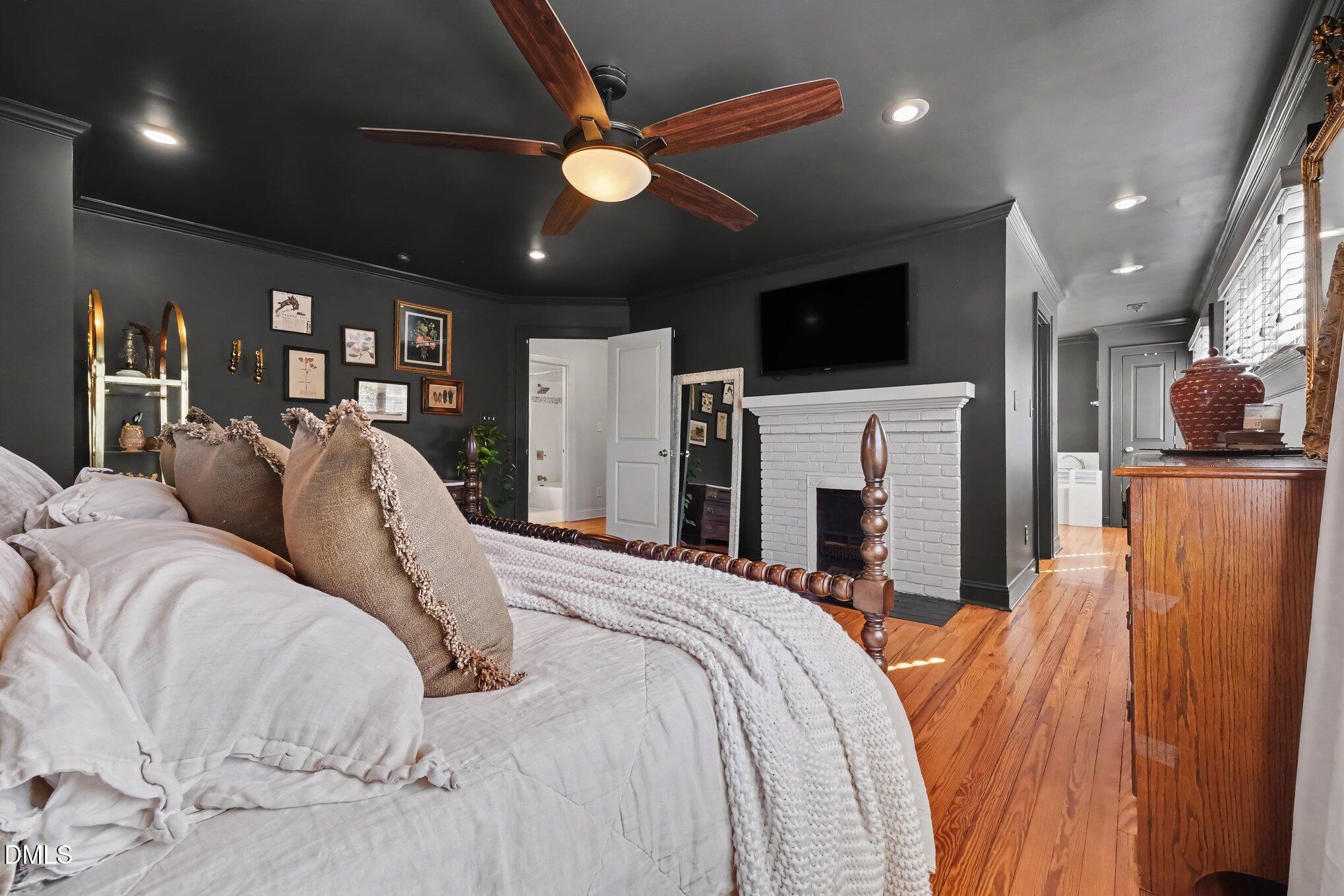 808 Yancey Street Property Photo 21