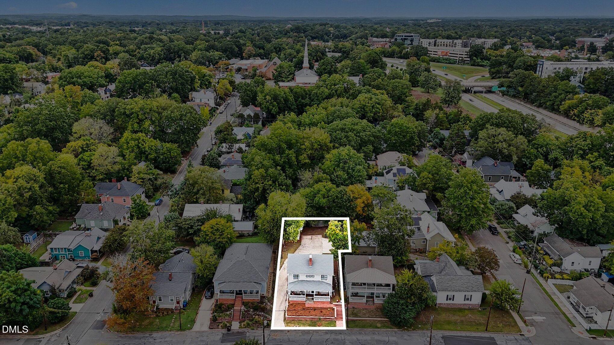808 Yancey Street Property Photo 35
