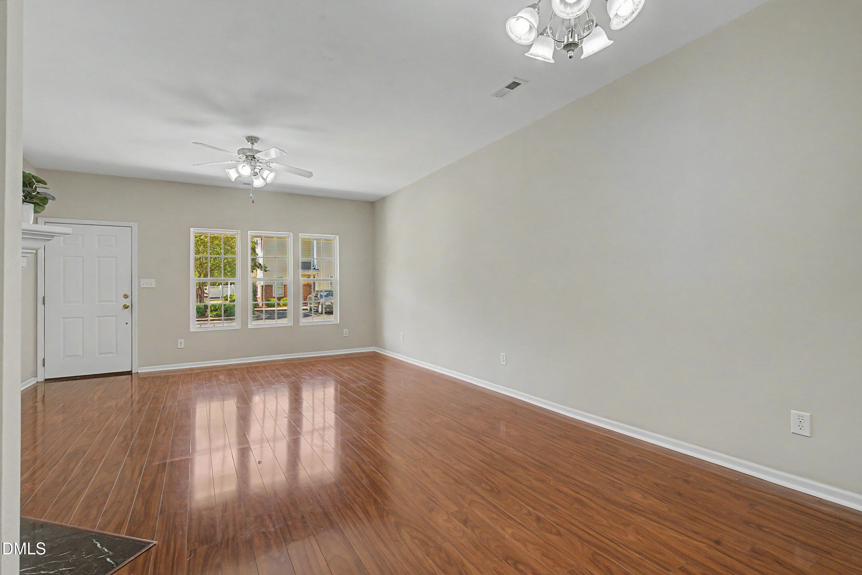 705 Glen Road 104 Property Photo 5