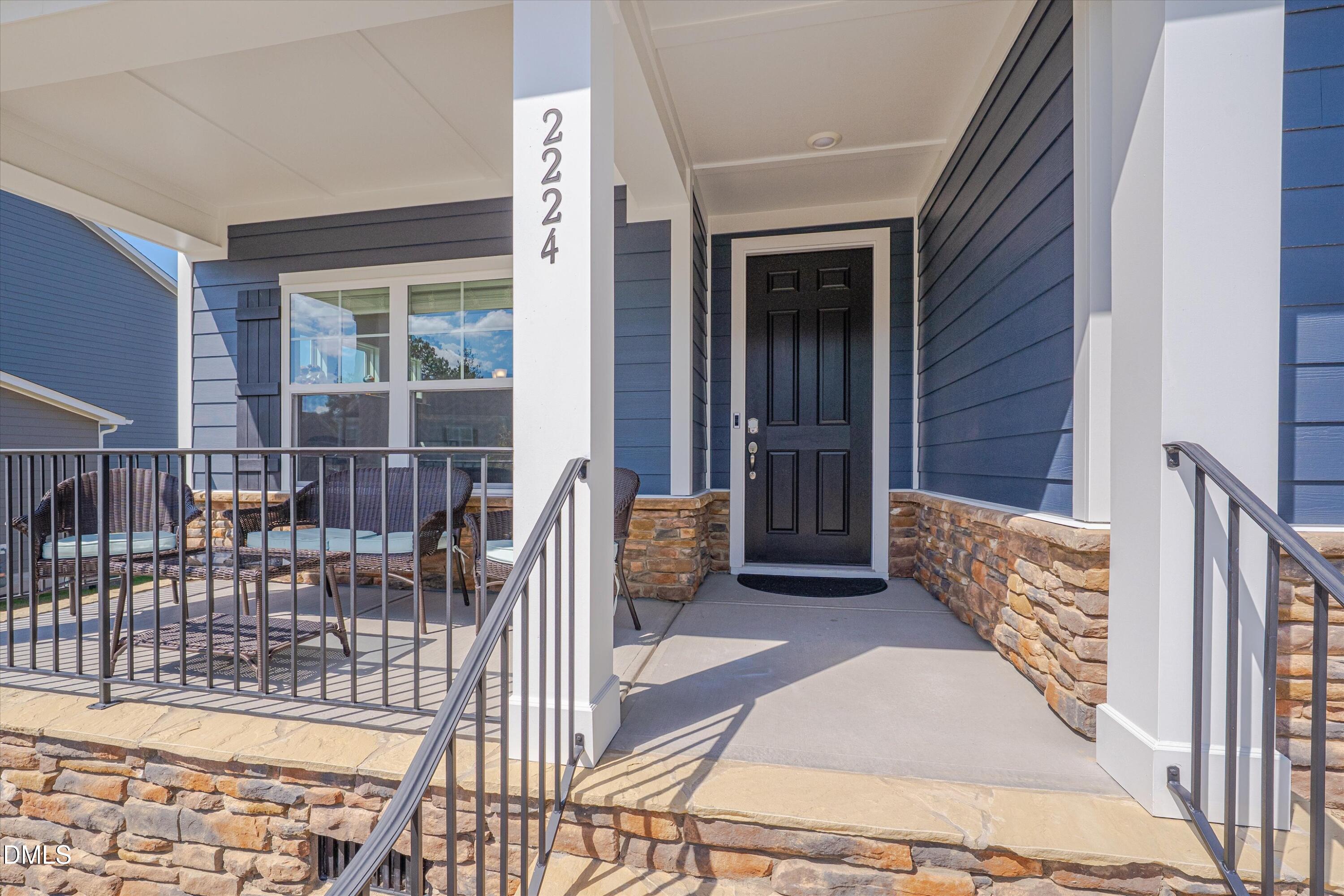 2224 Birdhouse Lane Property Photo 5