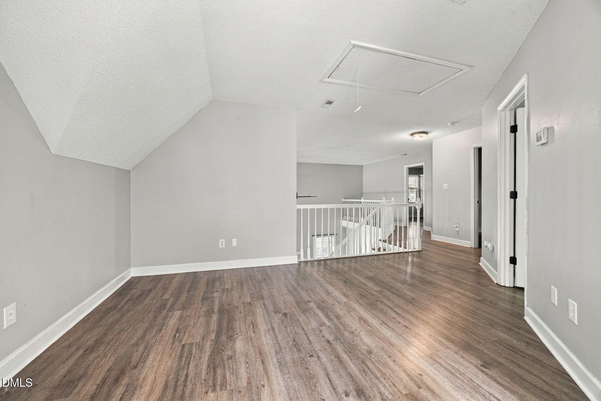 5109 Knightsbridge Way Property Photo 33