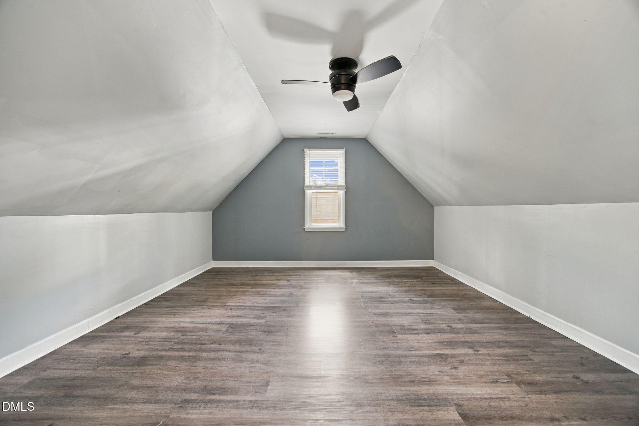 5109 Knightsbridge Way Property Photo 35