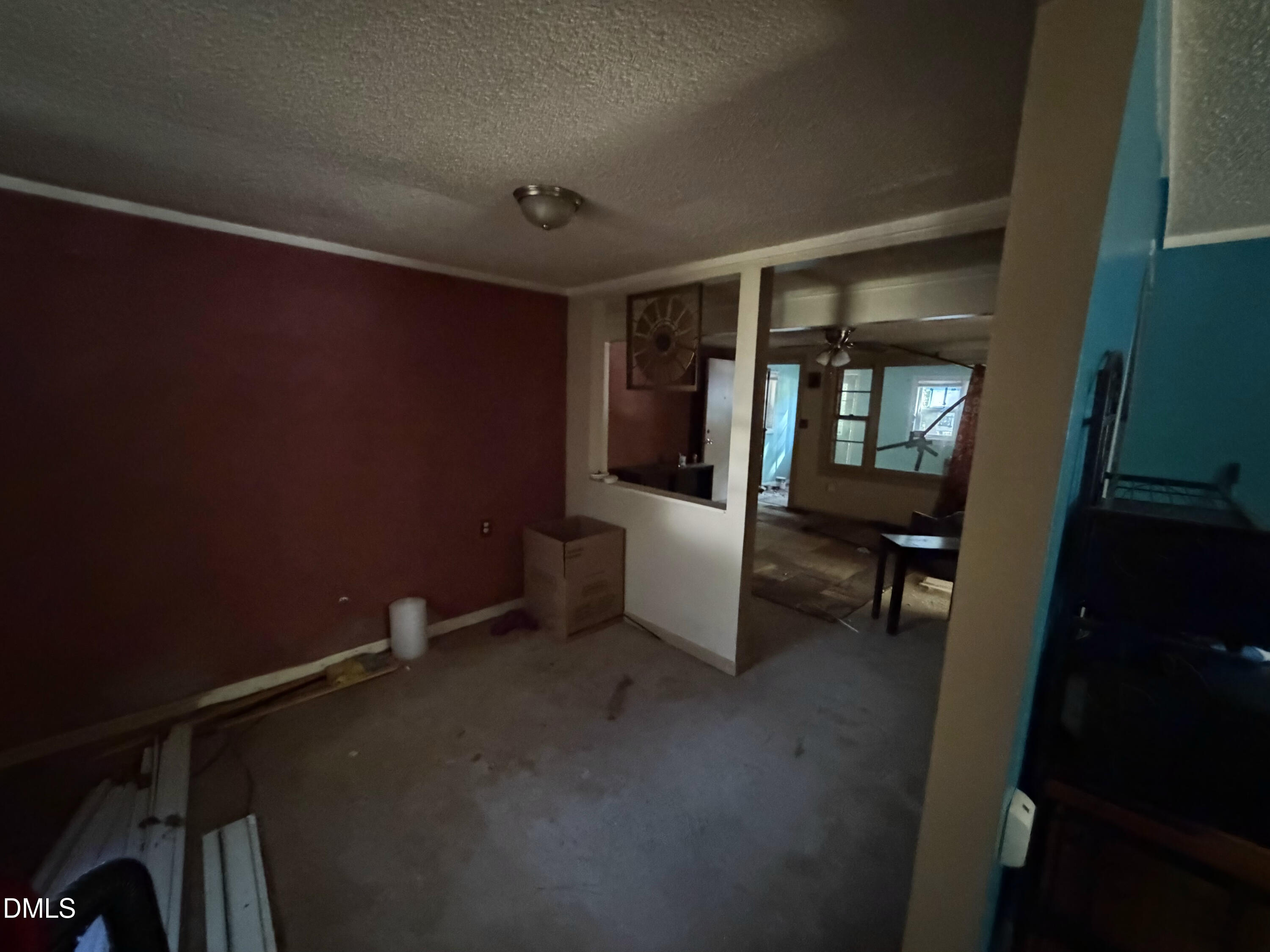 1502 Axum Road Property Photo 3