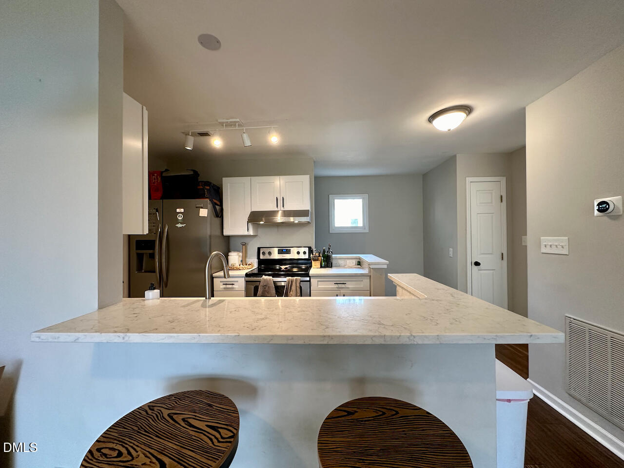 1050 Washington Street 201 Property Photo 4