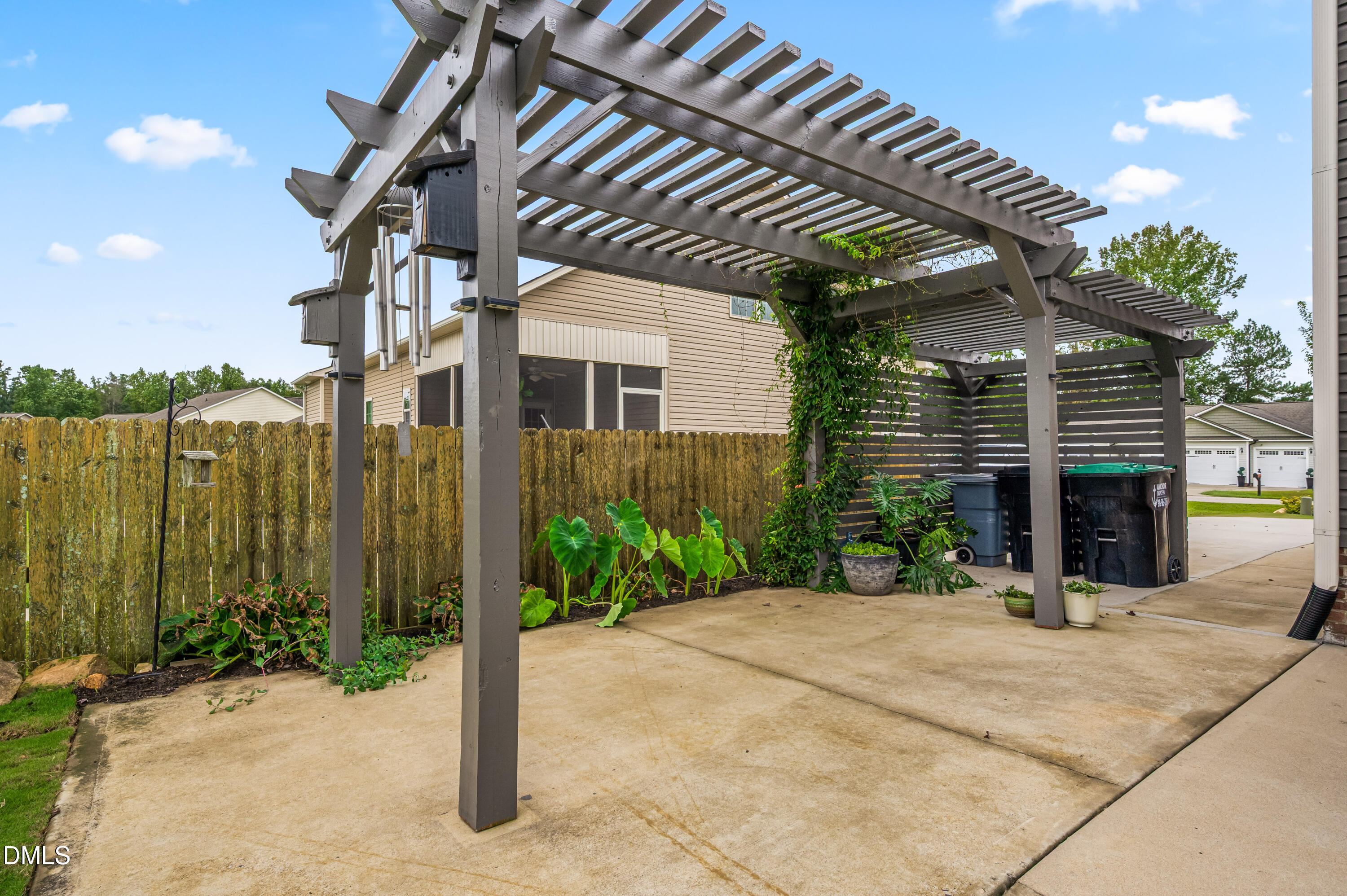 184 Westchase Drive Property Photo 35