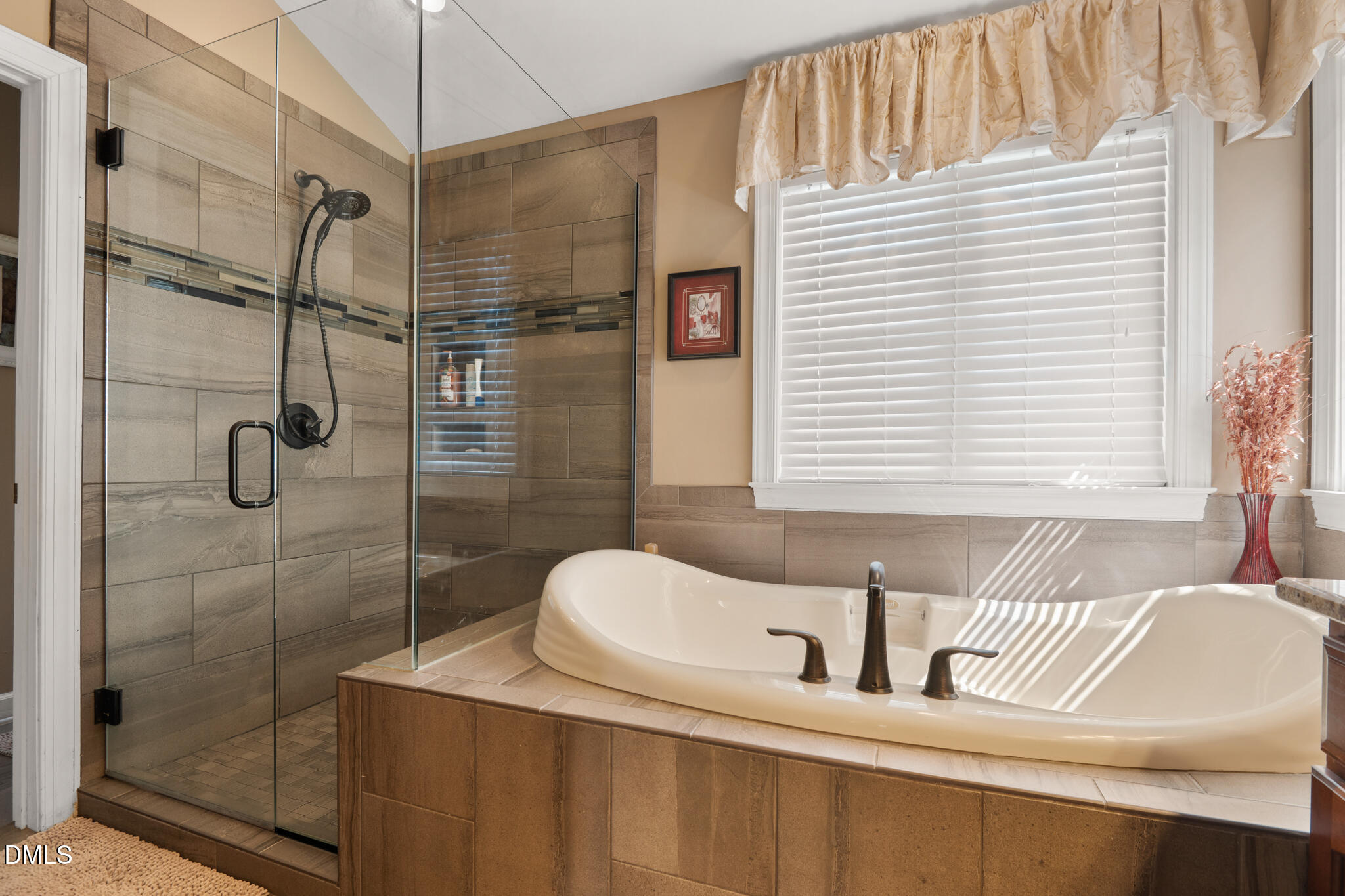 5117 Black Diamond Court Property Photo 25