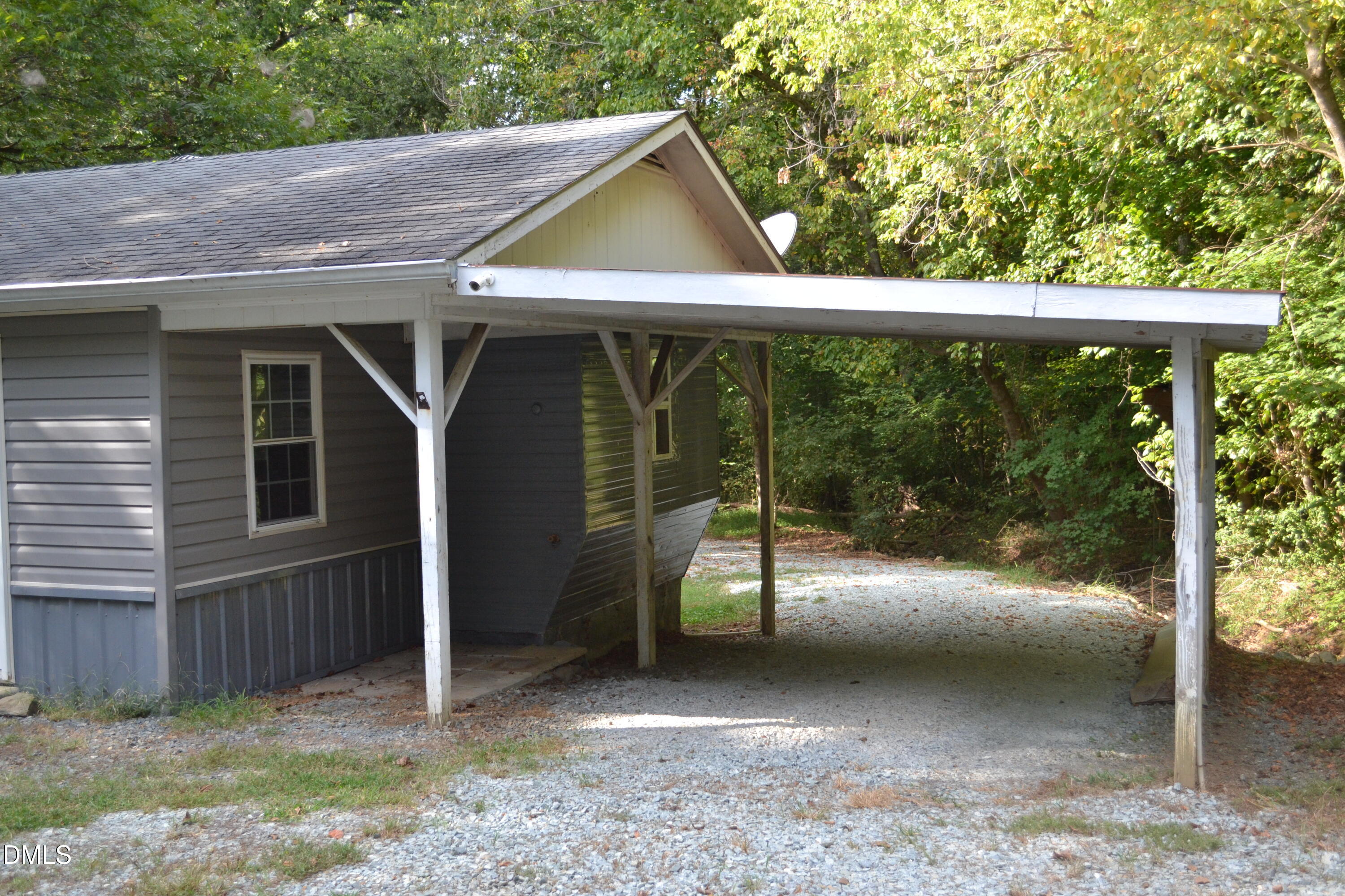 1278 Carolina Street Property Photo 2