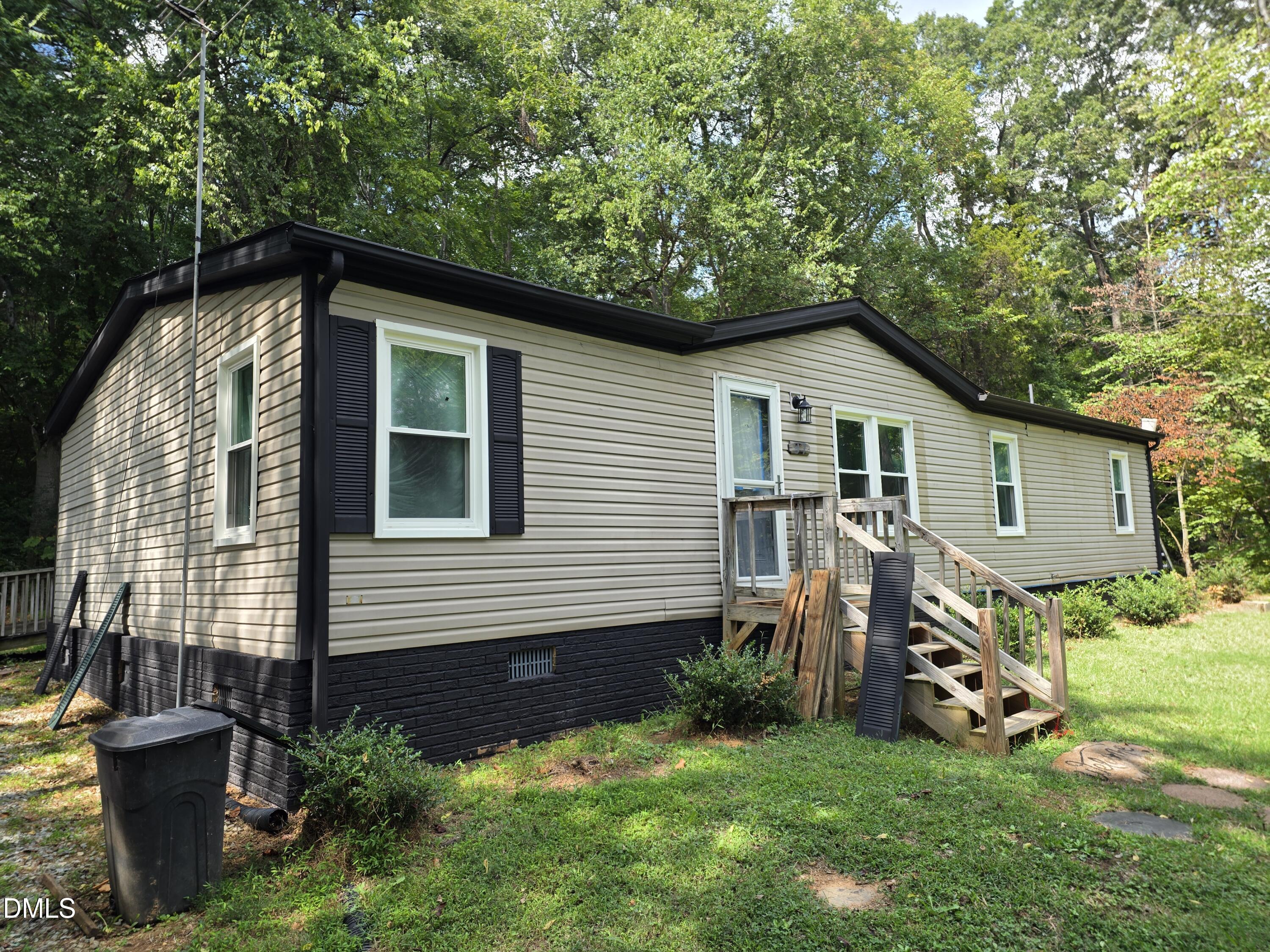 97 Richard Duncan Drive Property Photo 1