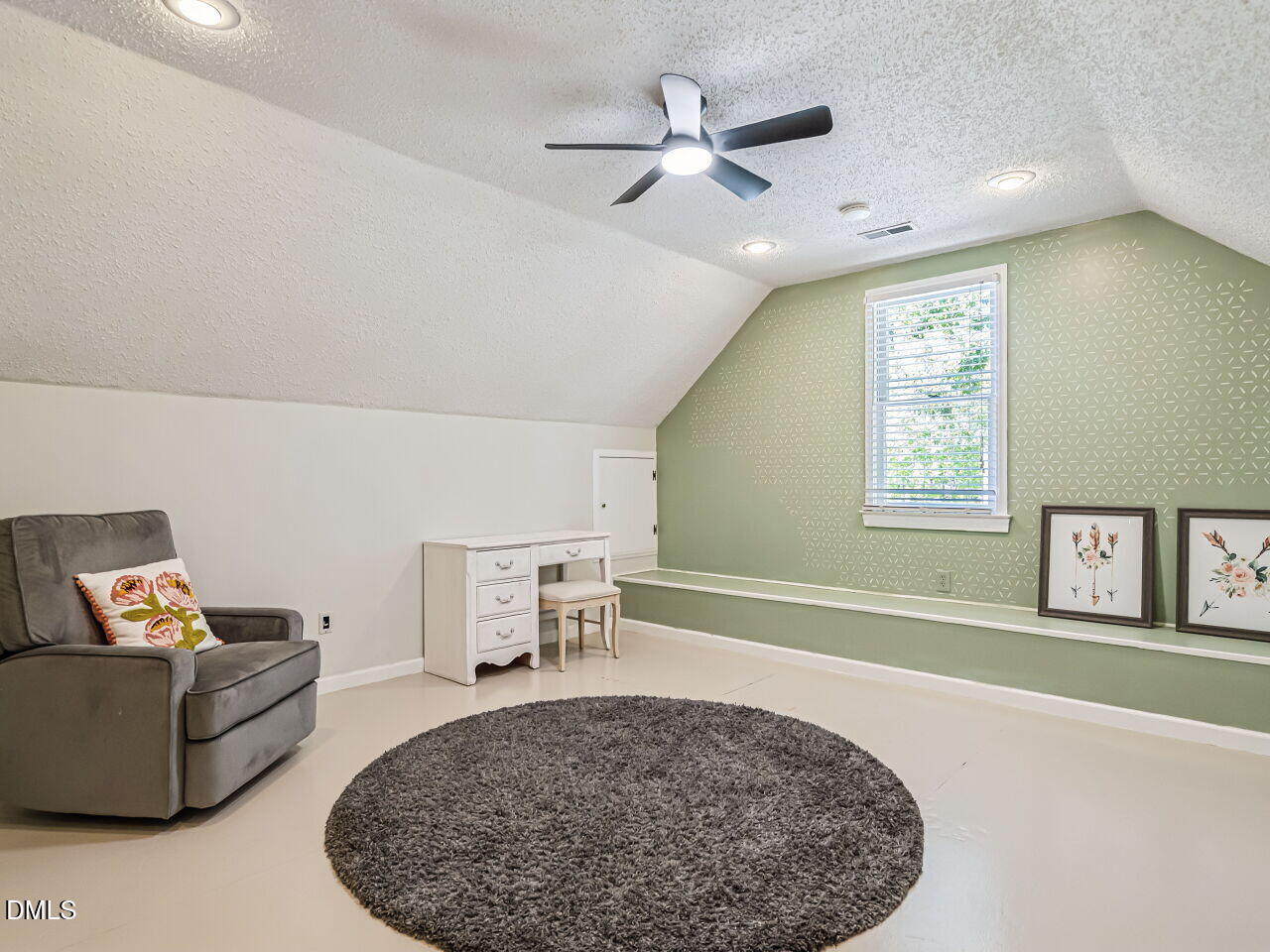 513 Richmond Drive Property Photo 32