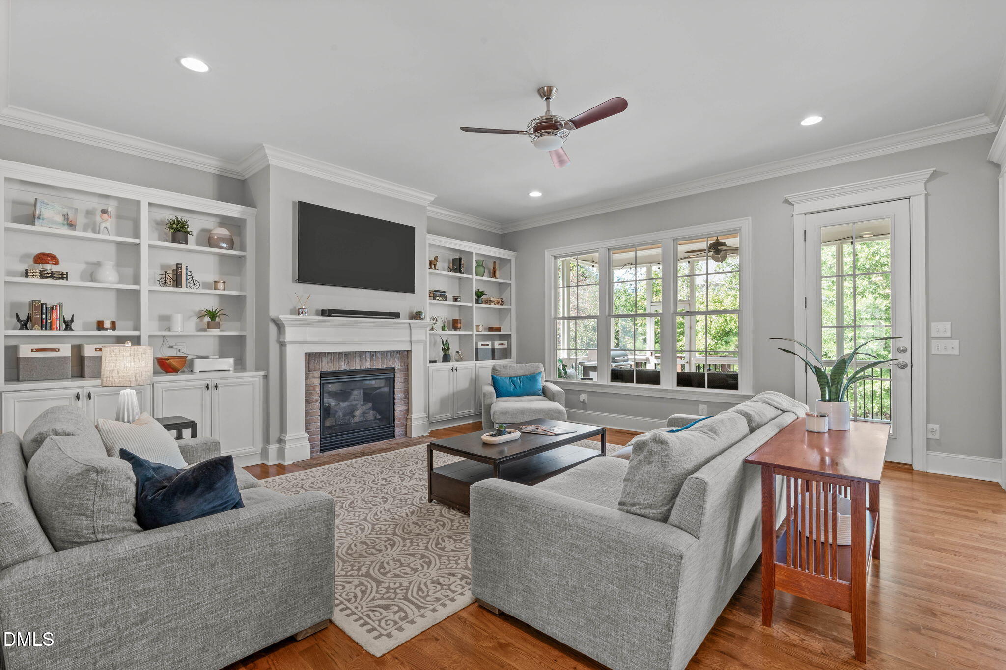 2512 Maroni Drive Property Photo 16