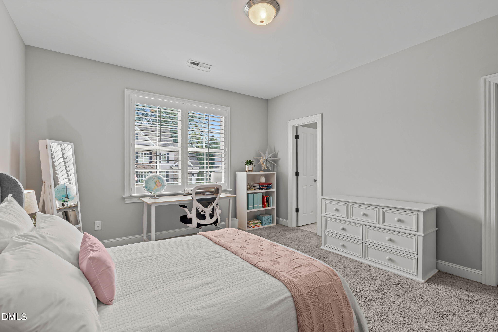 2512 Maroni Drive Property Photo 39