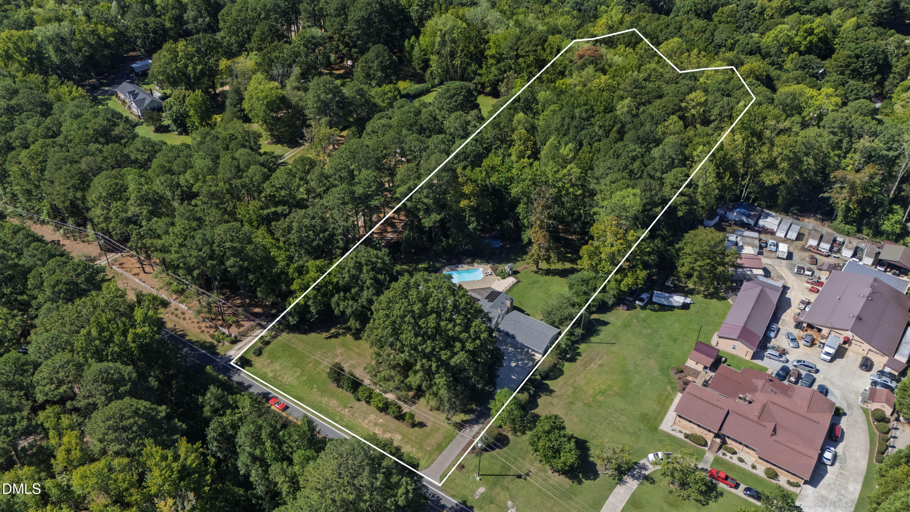 1421 Jenks Carpenter Road Property Photo 1