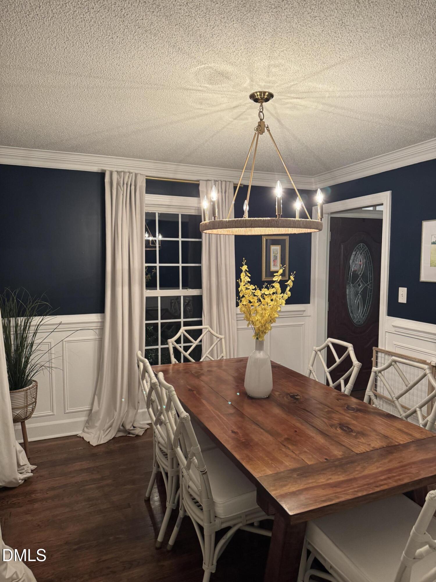 1812 Thorpshire Drive Property Photo 4