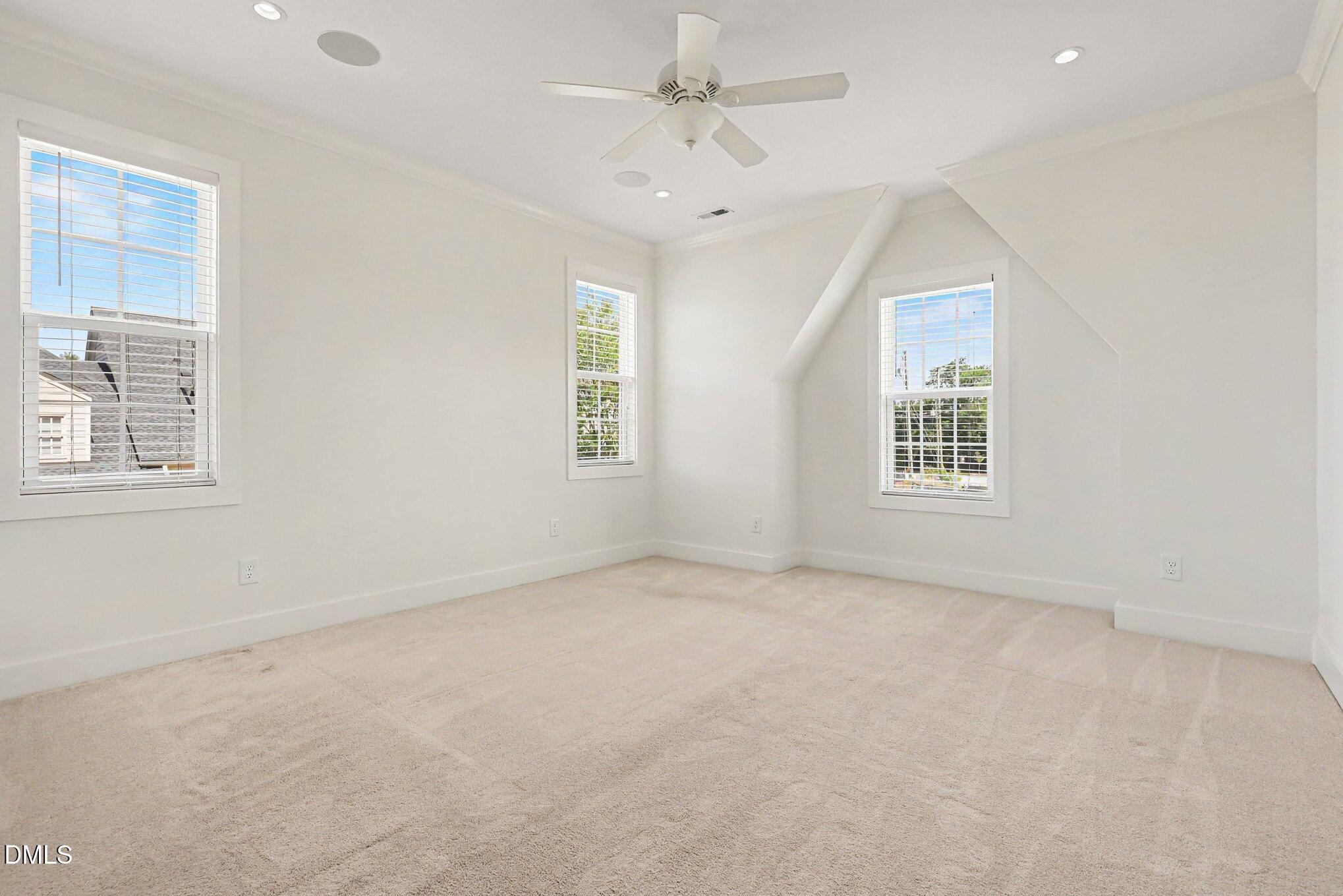2308 Wade Avenue Property Photo 18