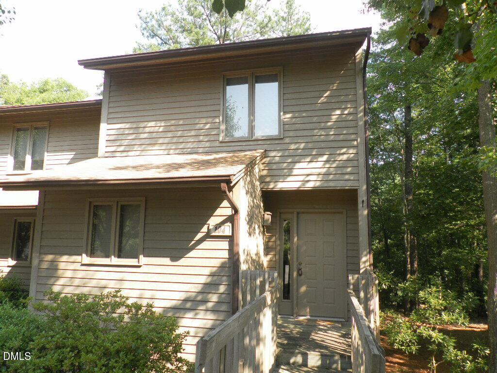 104 Twisted Oak Place Property Photo 1