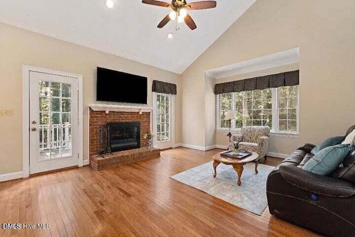 8407 Wycombe Lane Property Photo 3