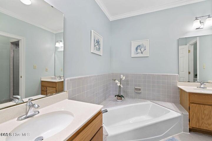 8407 Wycombe Lane Property Photo 10