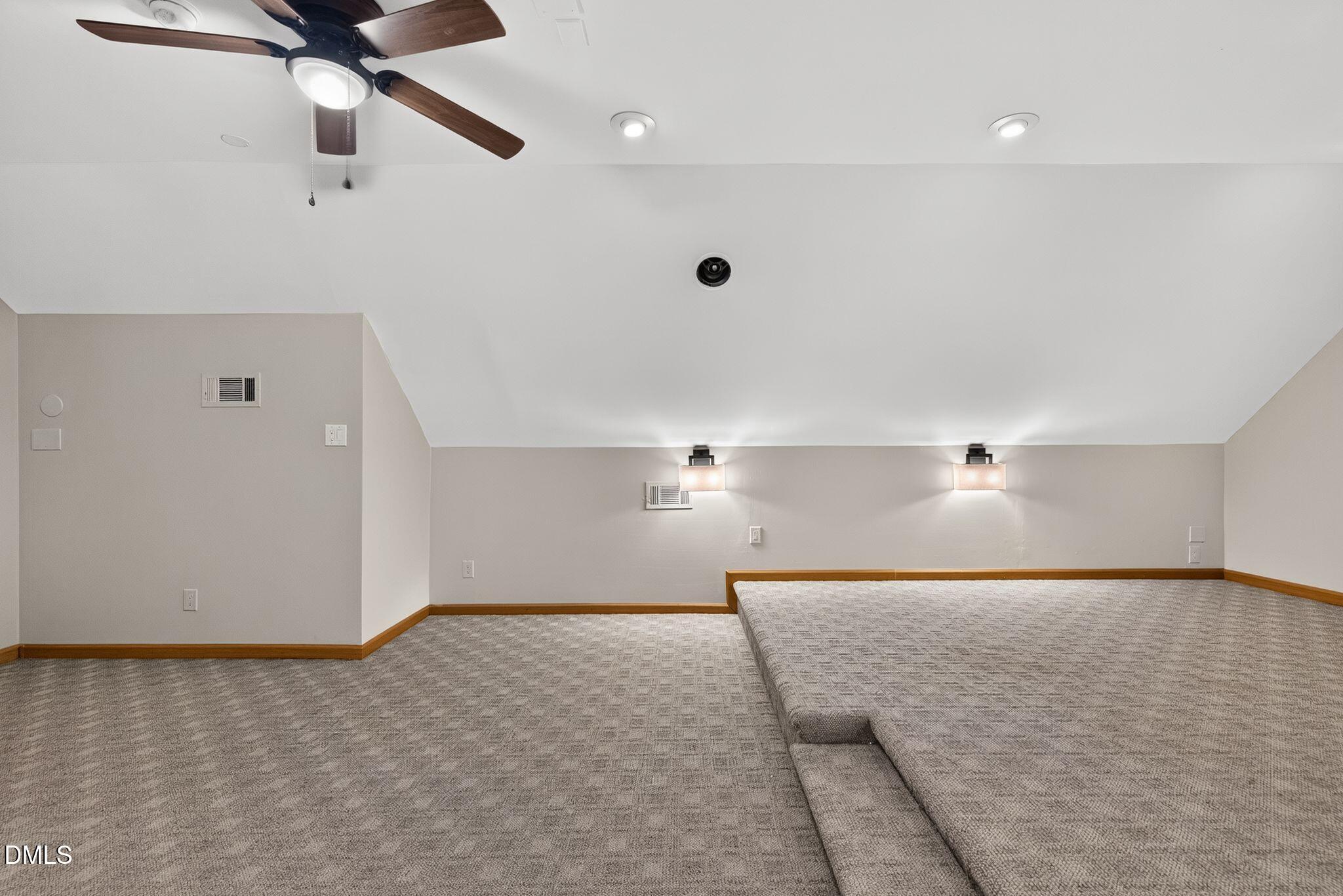 567 Timberknoll Lane Property Photo 33