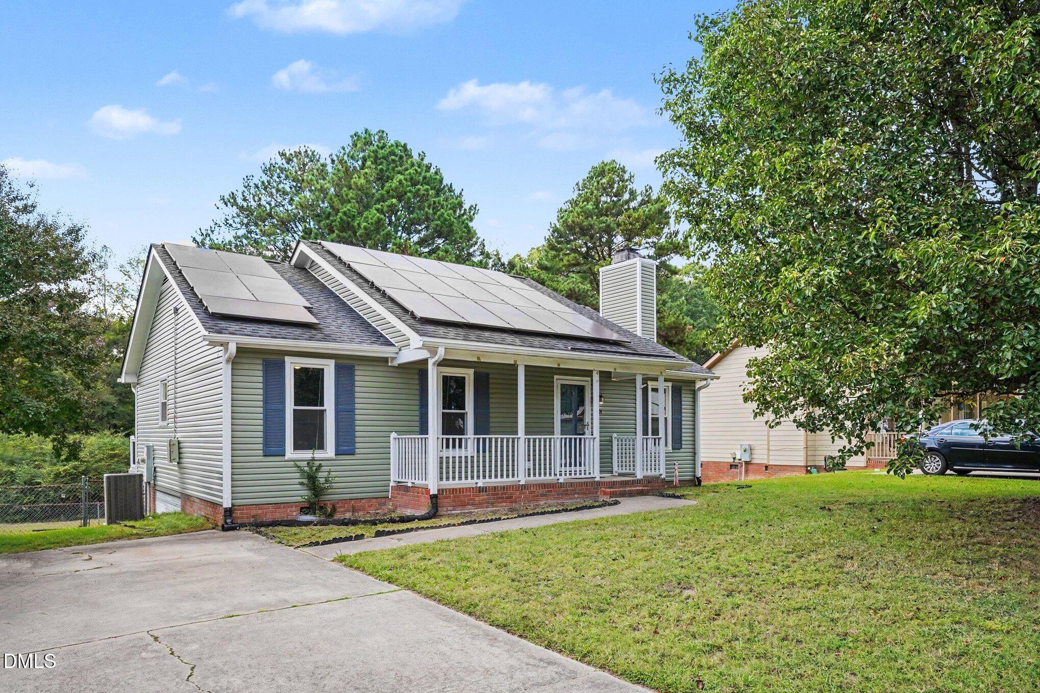 4121 Willow Haven Court Property Photo 1