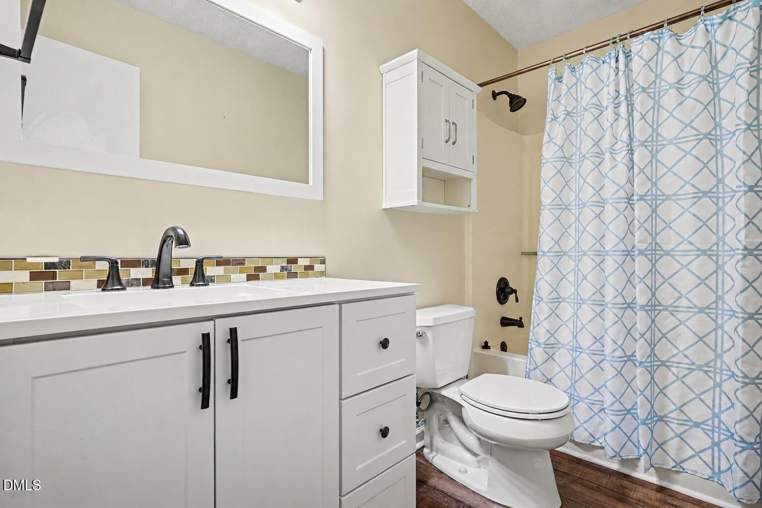 4121 Willow Haven Court Property Photo 9